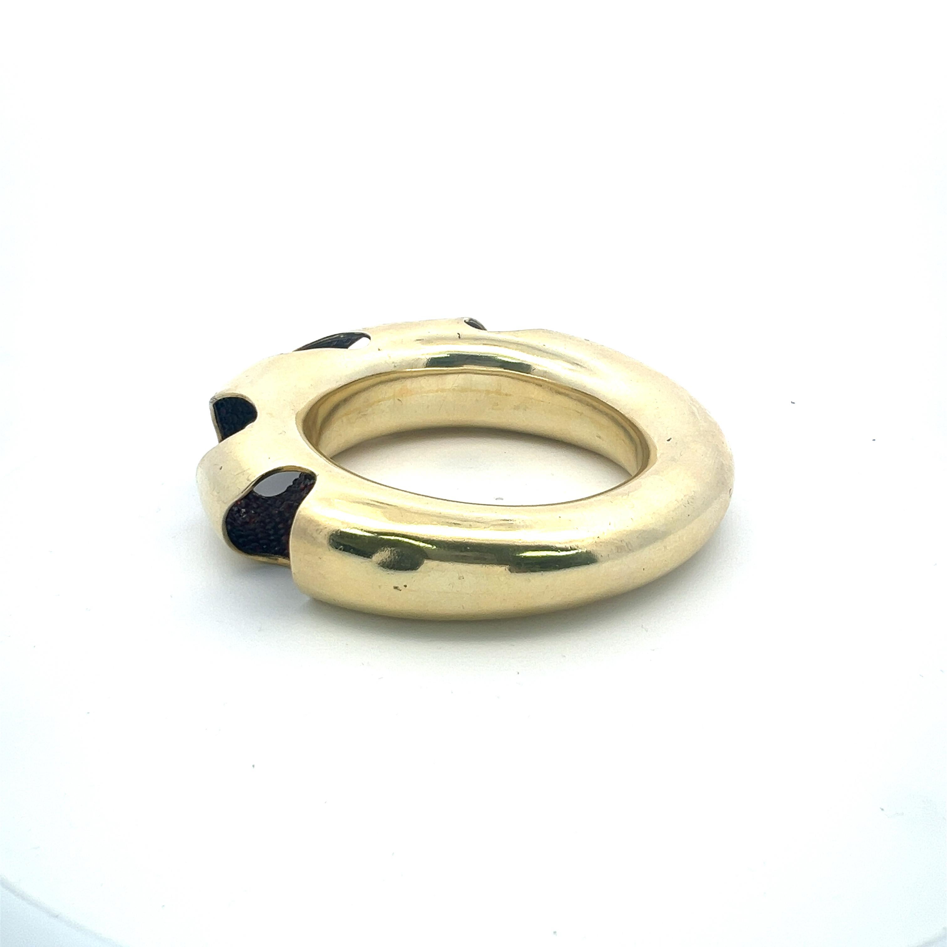 Bracelet jonc vintage en or jaune 18 carats 106,70 grammes en vente 4