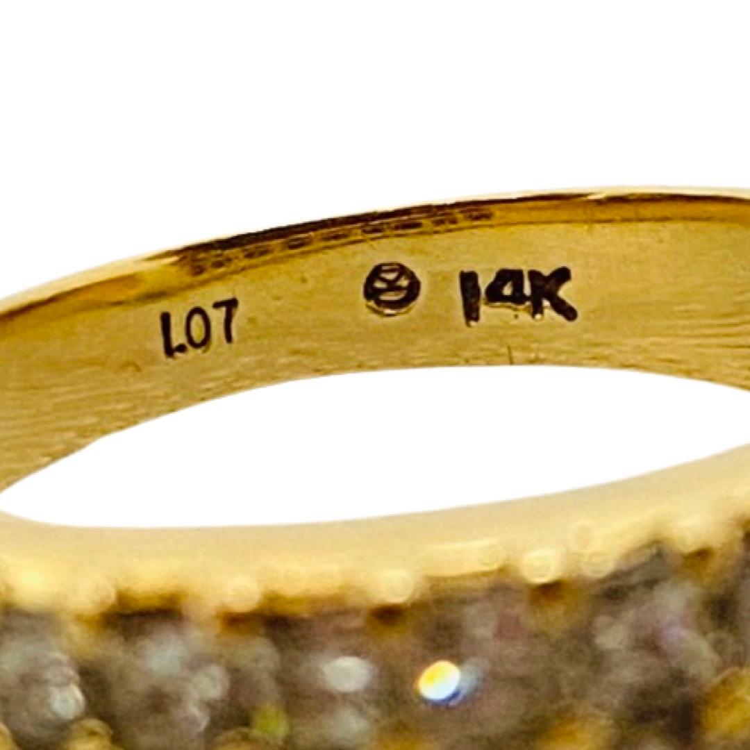 Anello vintage con diamanti taglio principessa da 1,07 carati in oro 14k In condizioni ottime in vendita a Miami, FL