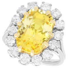 Bague robe vintage en platine avec saphir jaune de Ceylan de 10,78 carats et diamants de 1,42 carat