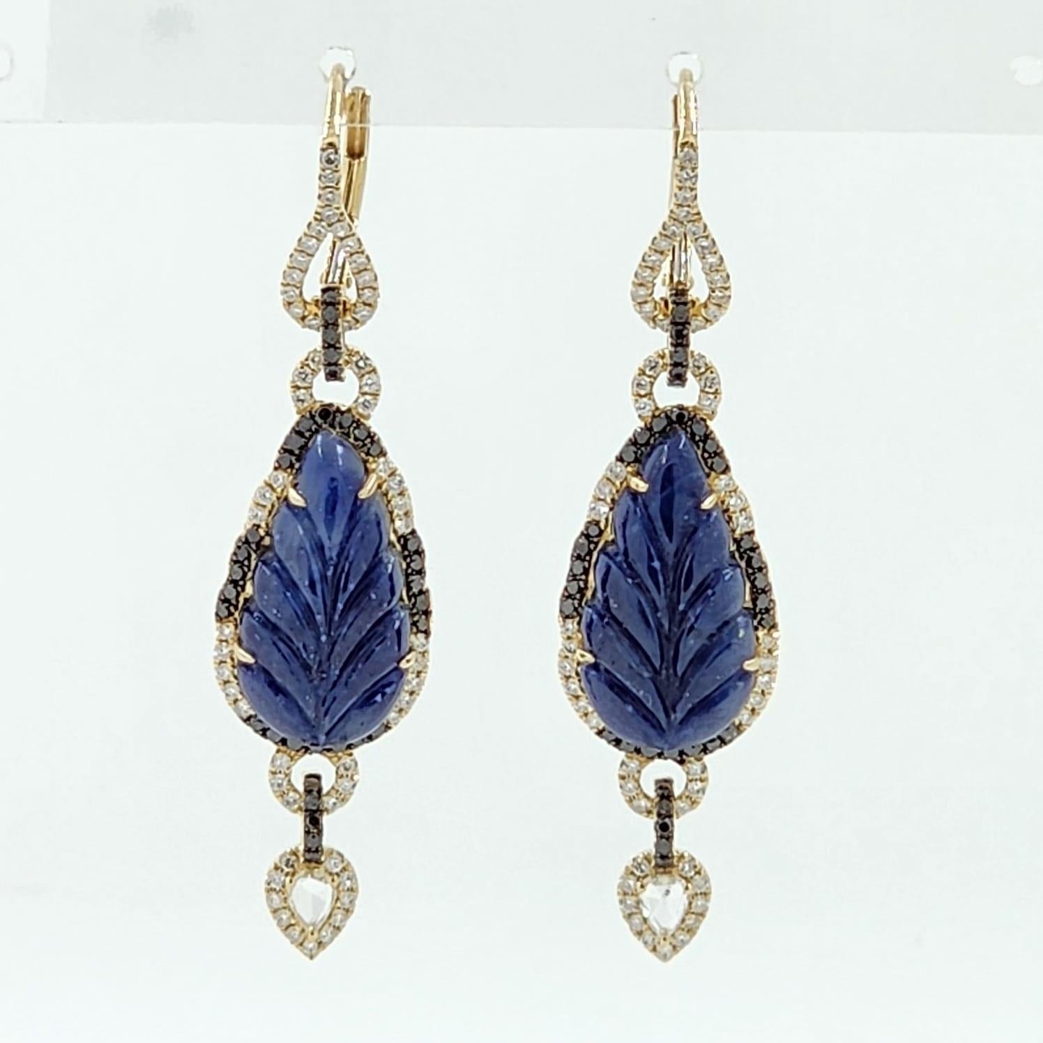 Vintage 10.87 Carat Sapphire Tsavorite Natts Diamonds Dangle Earrings In New Condition For Sale In Hong Kong, HK