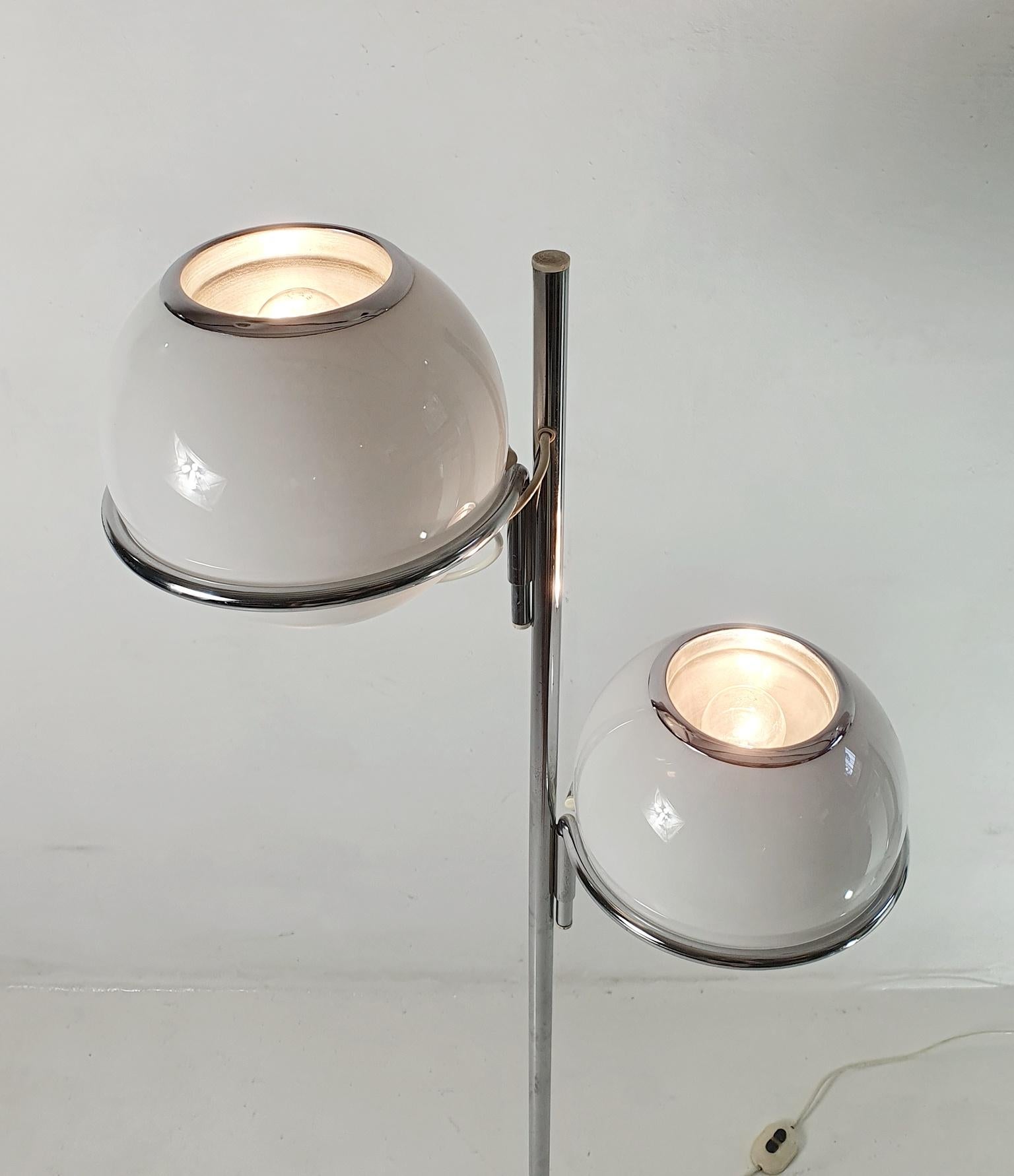 Stehlampe Modell 1094 von Gino Sarfatti, Italien 1969 (20. Jahrhundert) im Angebot