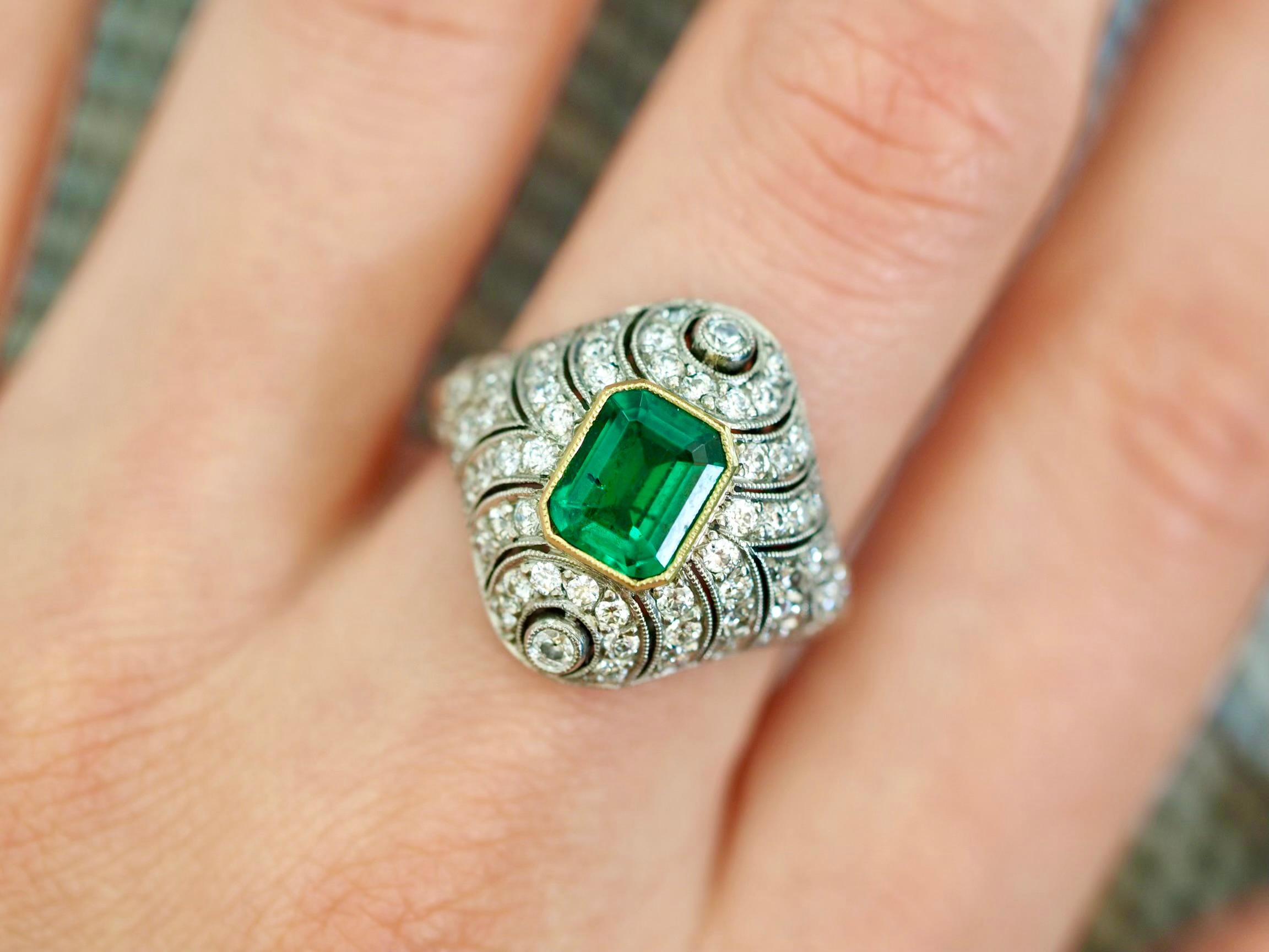 Emerald Cut Vintage 1.09CT Emerald Platinum Ring For Sale