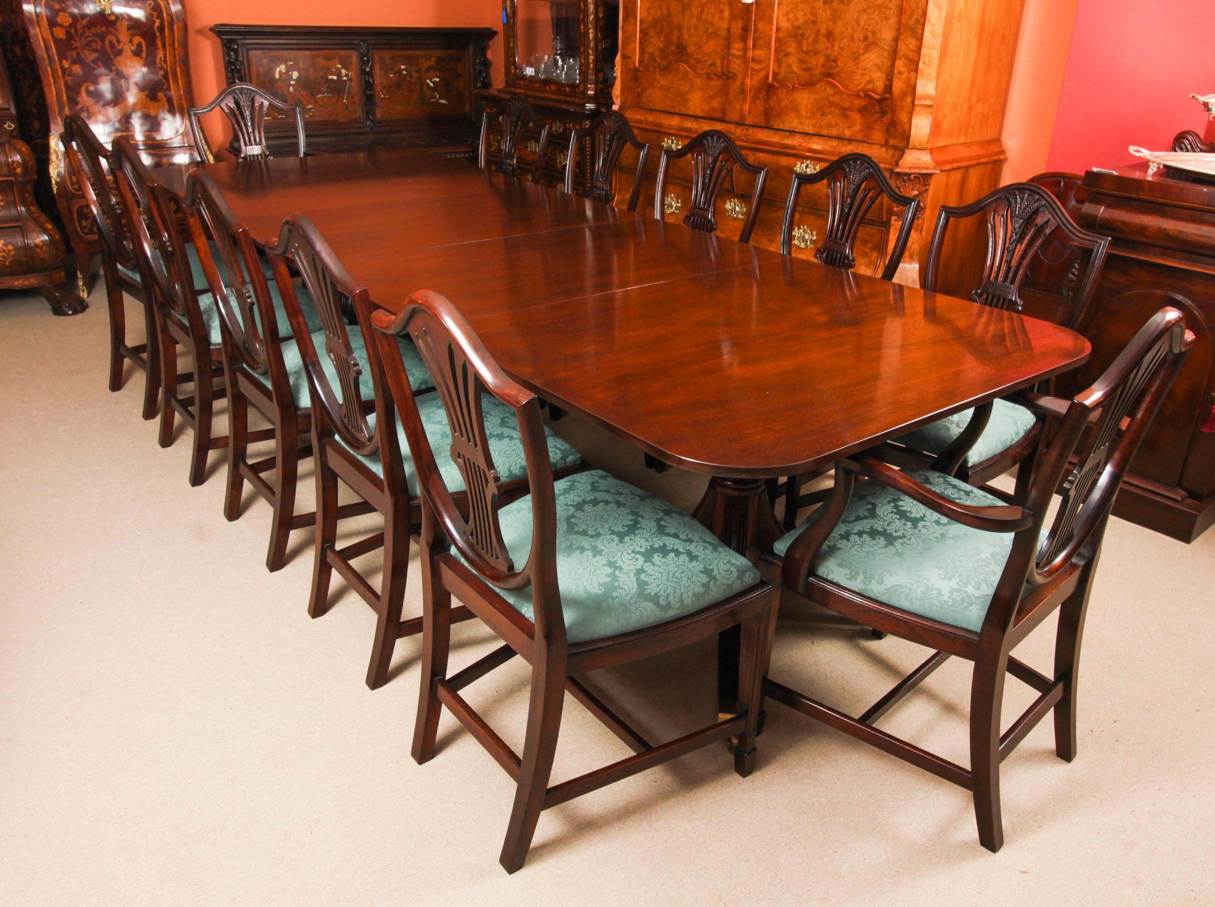 Vintage 12ft Dining Table & 12 Wheat Sheaf Chairs by William Tillman 20th C For Sale 13