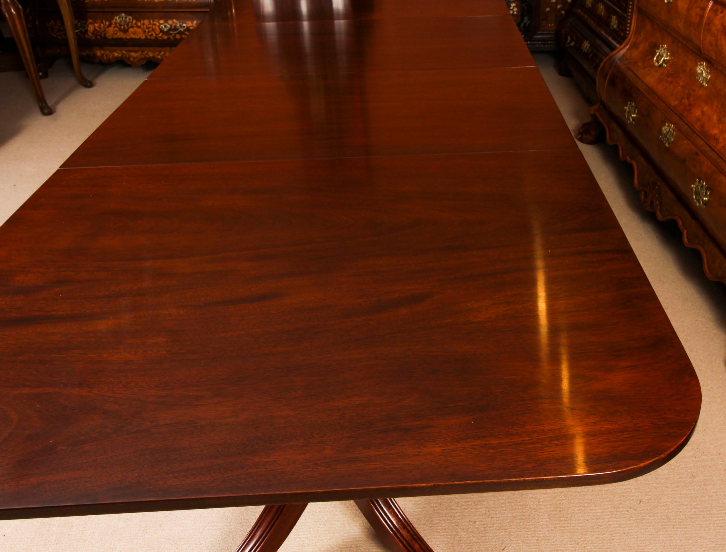 Vintage 12ft Mahogany Twin Pillar Dining Table by William Tillman 20th Century  For Sale 8