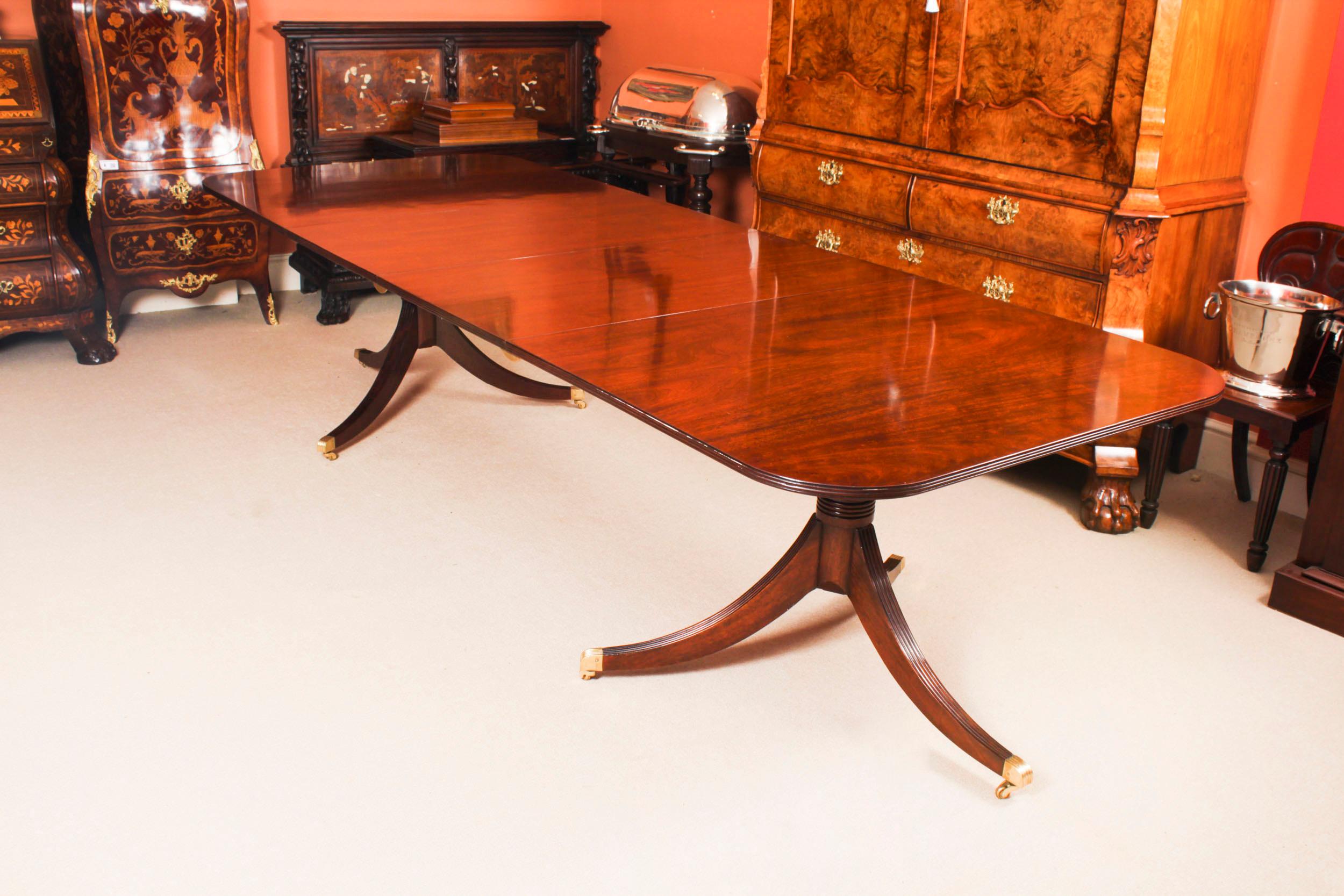 Vintage 10ft Regency Revival Mahogany Twin Pillar Dining Table 20th C 12