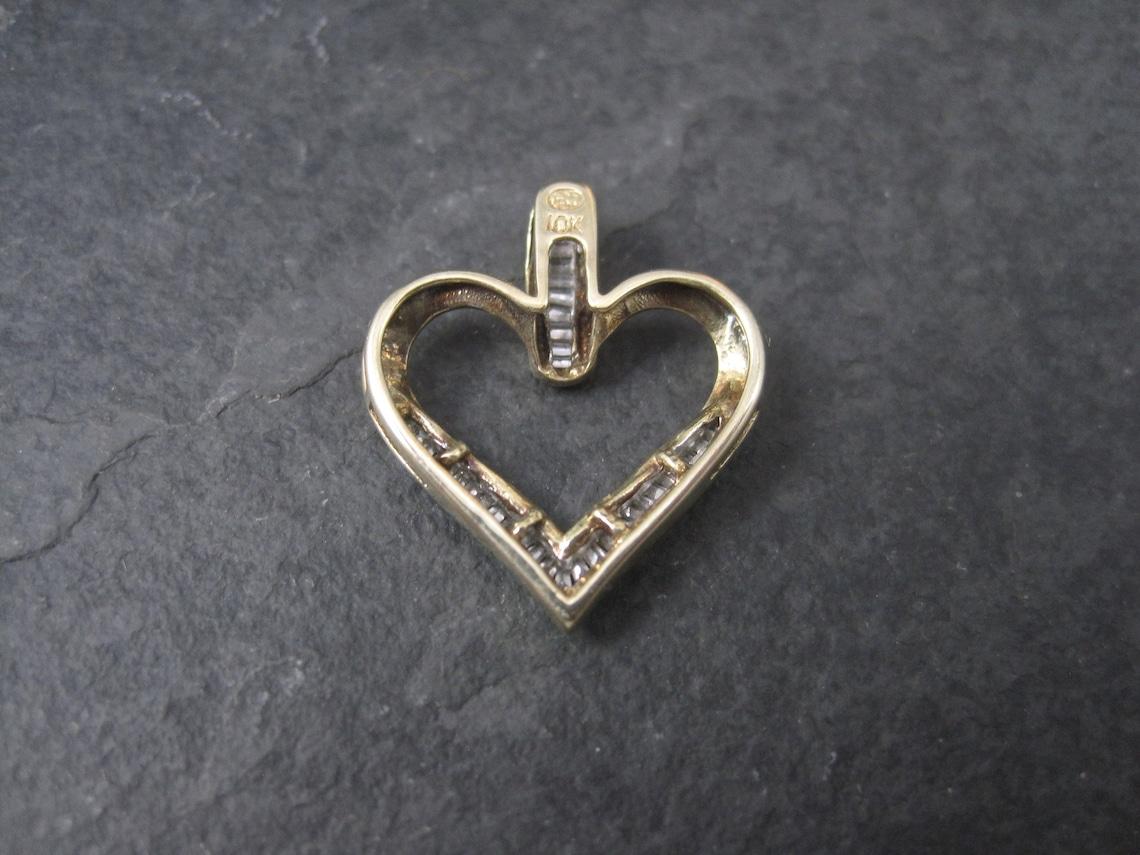Vintage 10K Diamond Heart Pendant For Sale 2