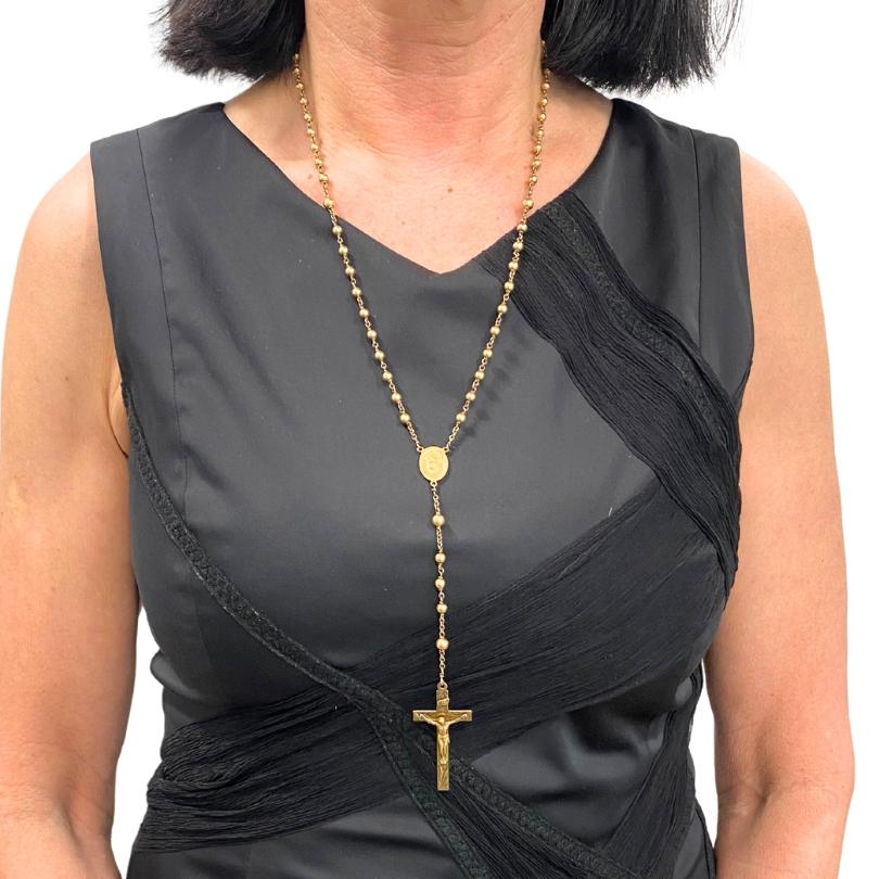 
Materials: 10k  Gold 
Weight: 21.8 Grams
Measurement: Pendant - 7/8