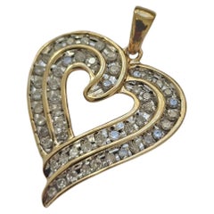 Pendentif vintage en or 10k avec breloque en forme de cœur et diamant