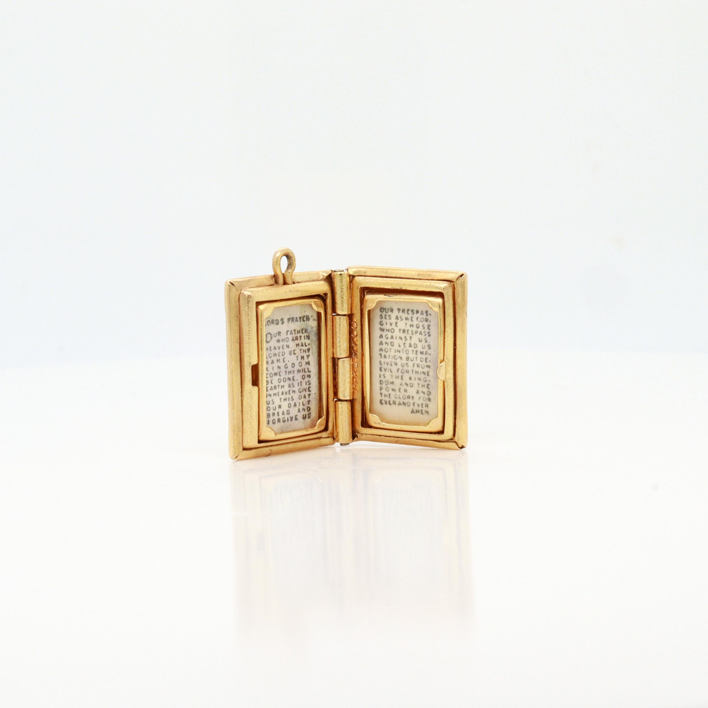 Vintage 10k Gold Figural Bible Charm Locket with the Lord's Prayer In Good Condition For Sale In Philadelphia, PA
