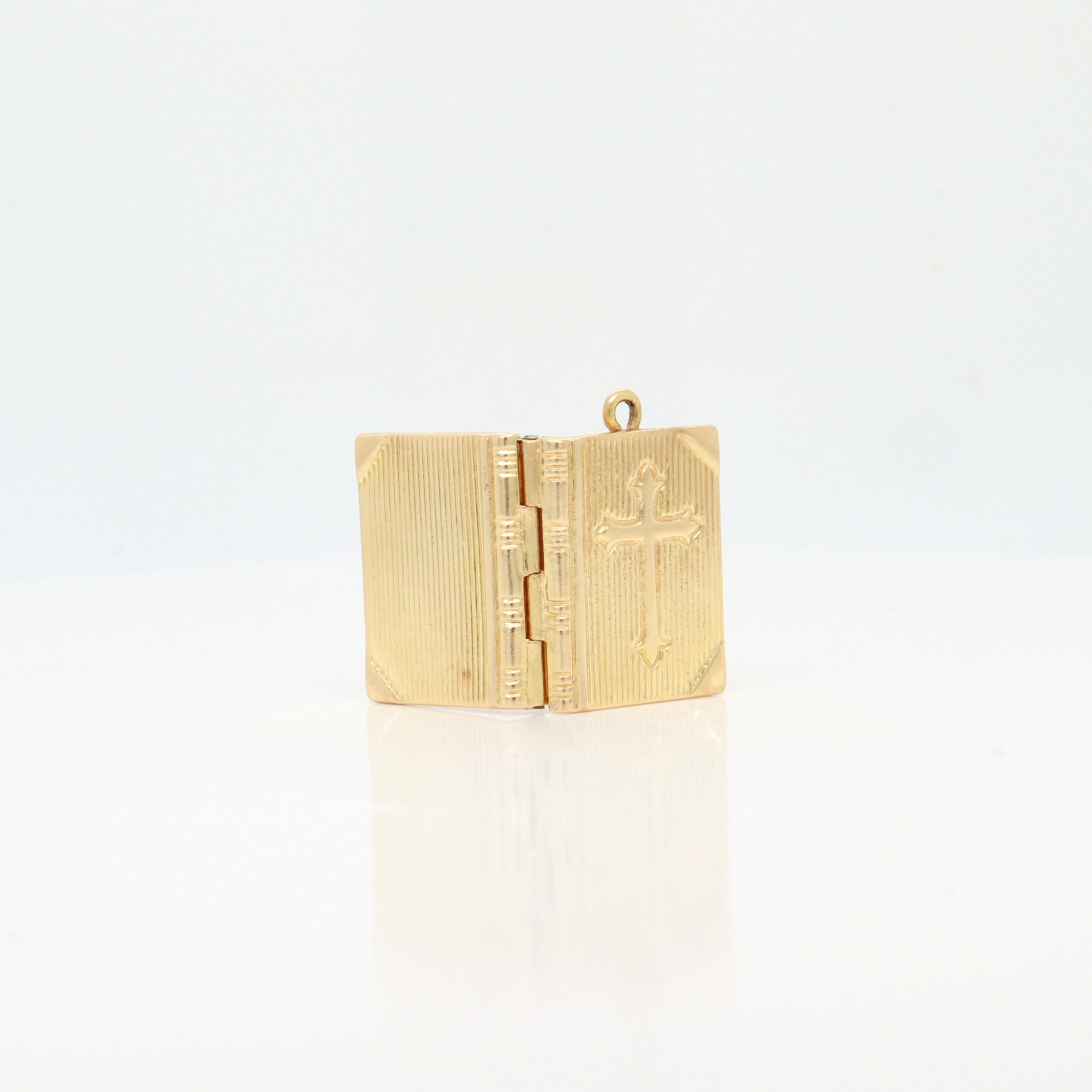 Women's or Men's Vintage 10k Gold Figural Bible Charm Locket with the Lord's Prayer For Sale
