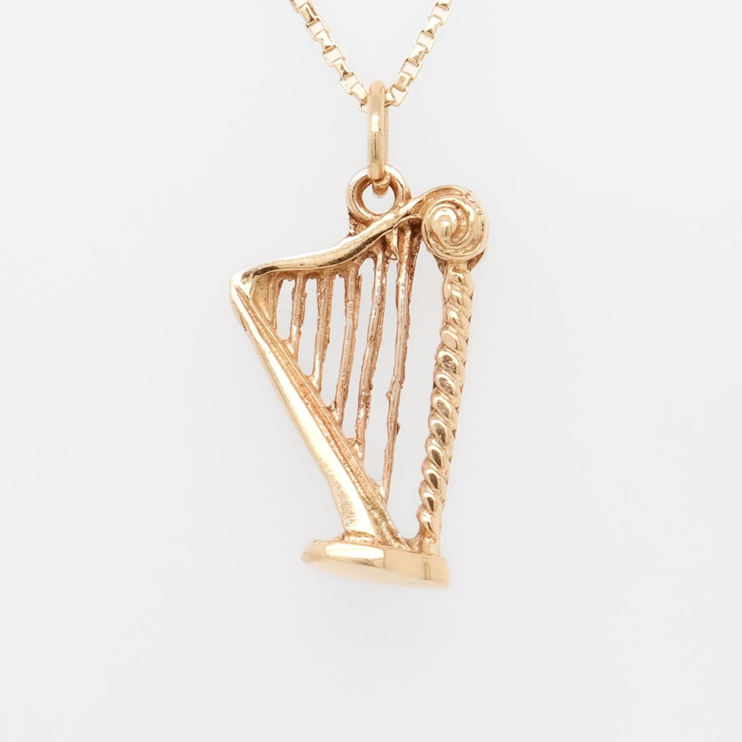 Vintage 10K Gold Figural Harp Pendant Charm for a Bracelet For Sale 7