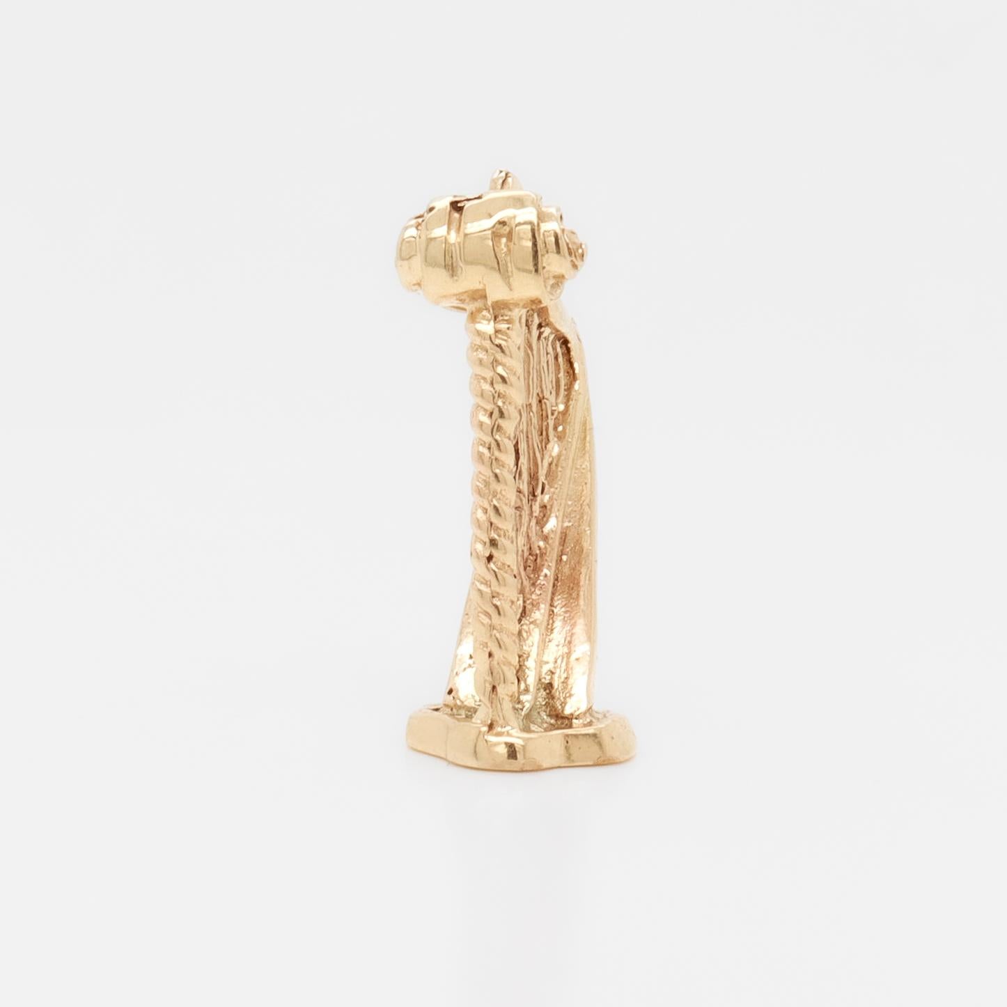 Vintage 10K Gold Figural Harp Pendant Charm for a Bracelet For Sale 4