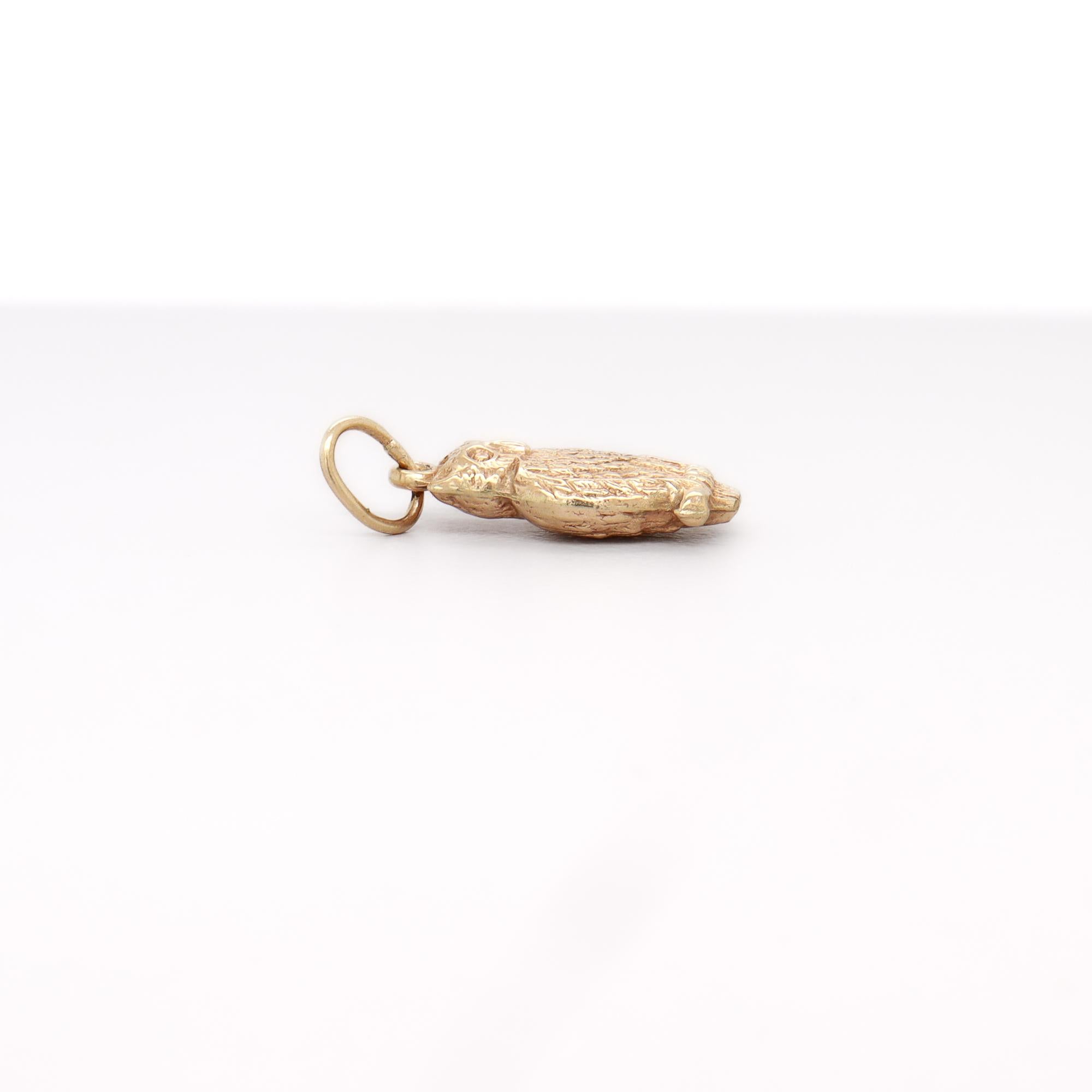 Vintage 10K Gold Figural Owl Charm for a Bracelet en vente 5