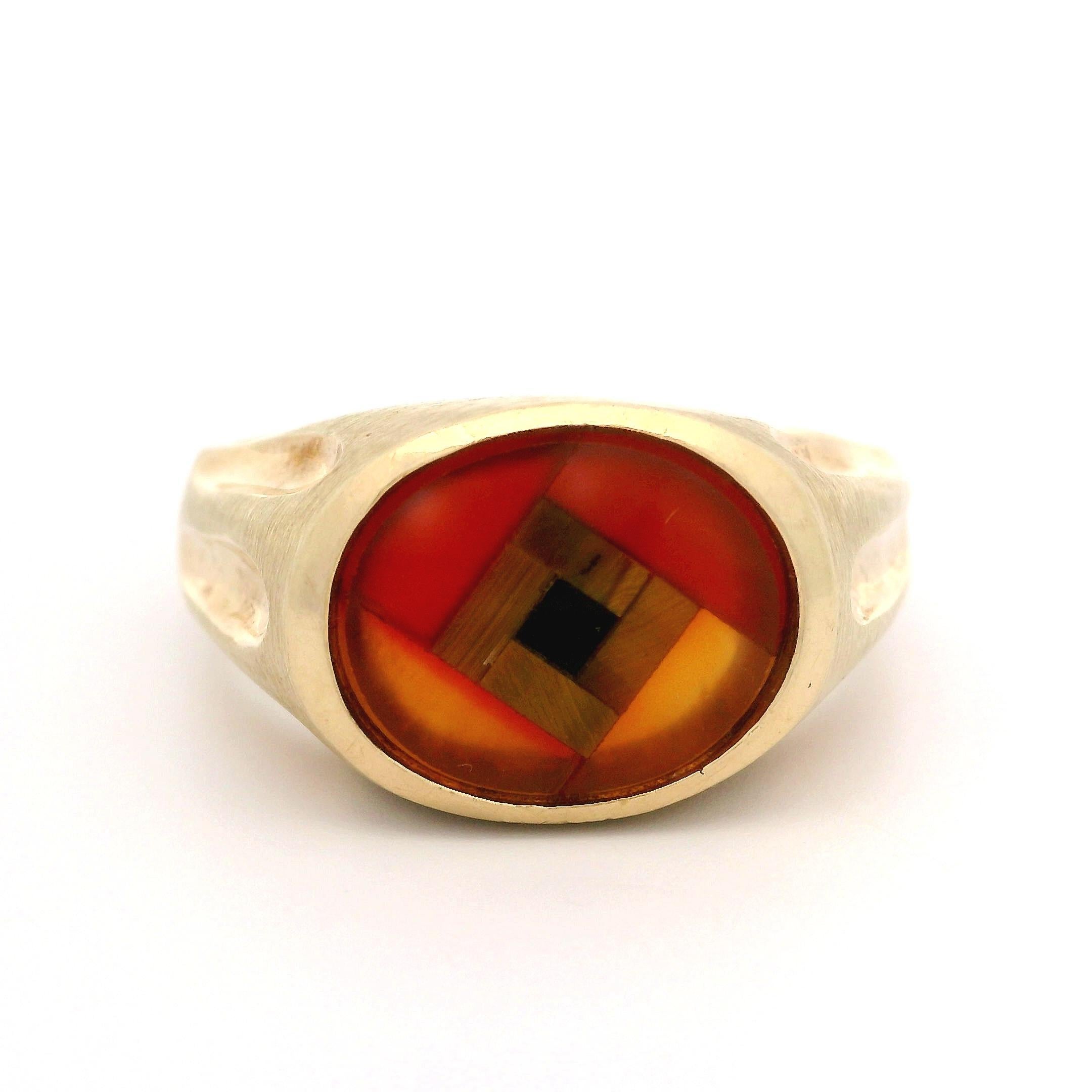 Vintage 10k Gold Inlaid Tigers Eye Carnelian Black Stone Mosaic Intarsia Ring