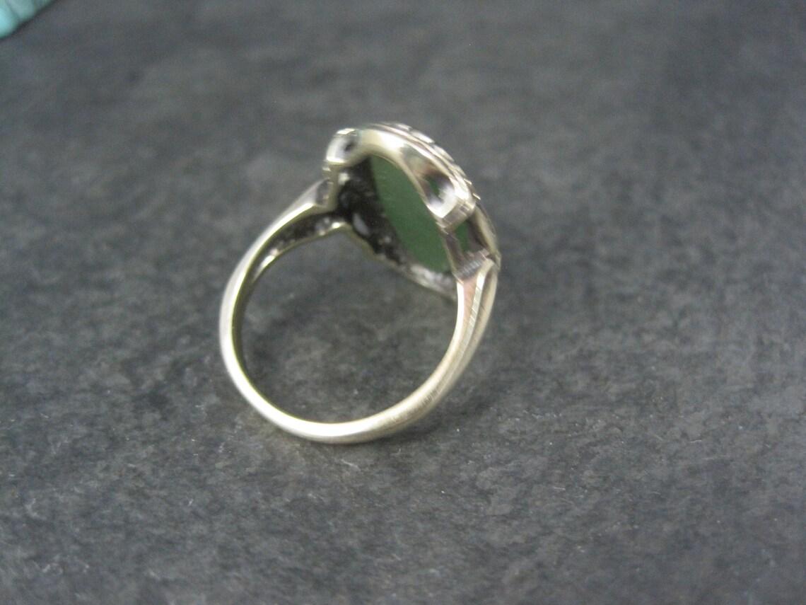 Cabochon Vintage 10k Nephrite Jade Ring Size 6.5 For Sale