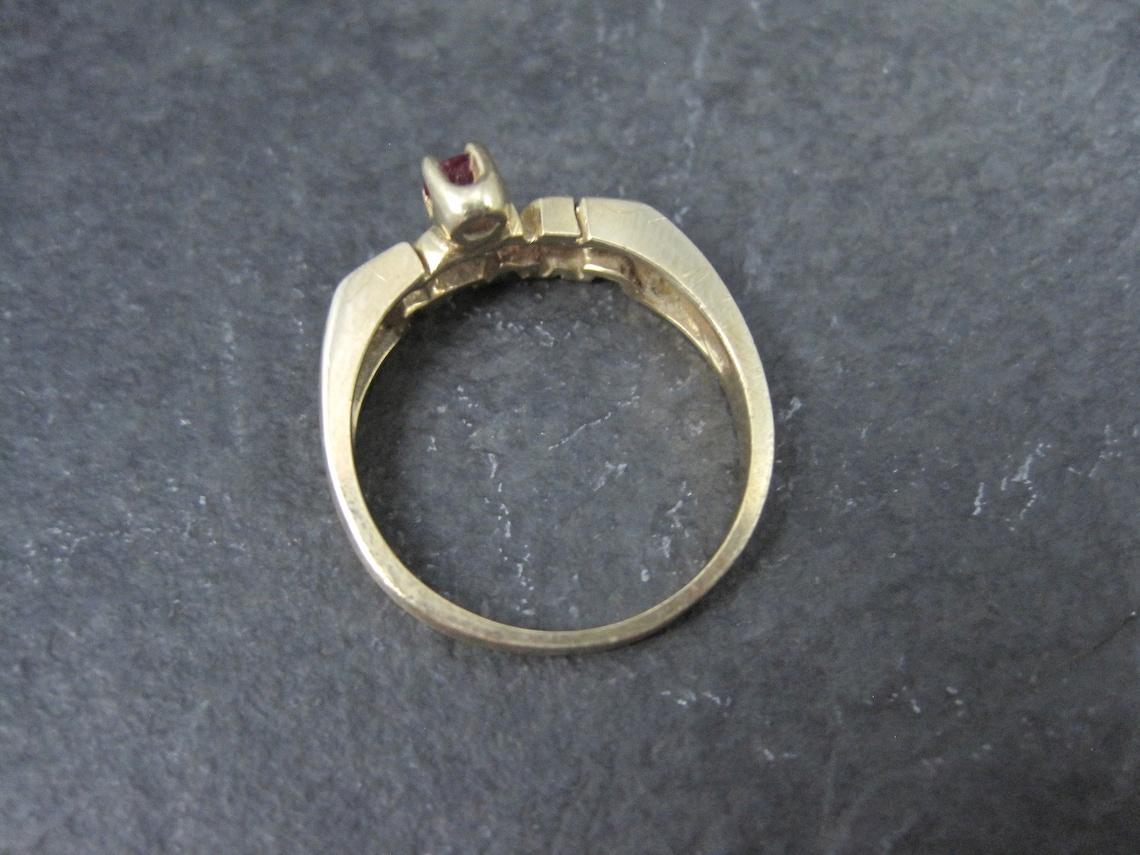 Women's Vintage 10K Ruby Amor Love Ring Size 6.5