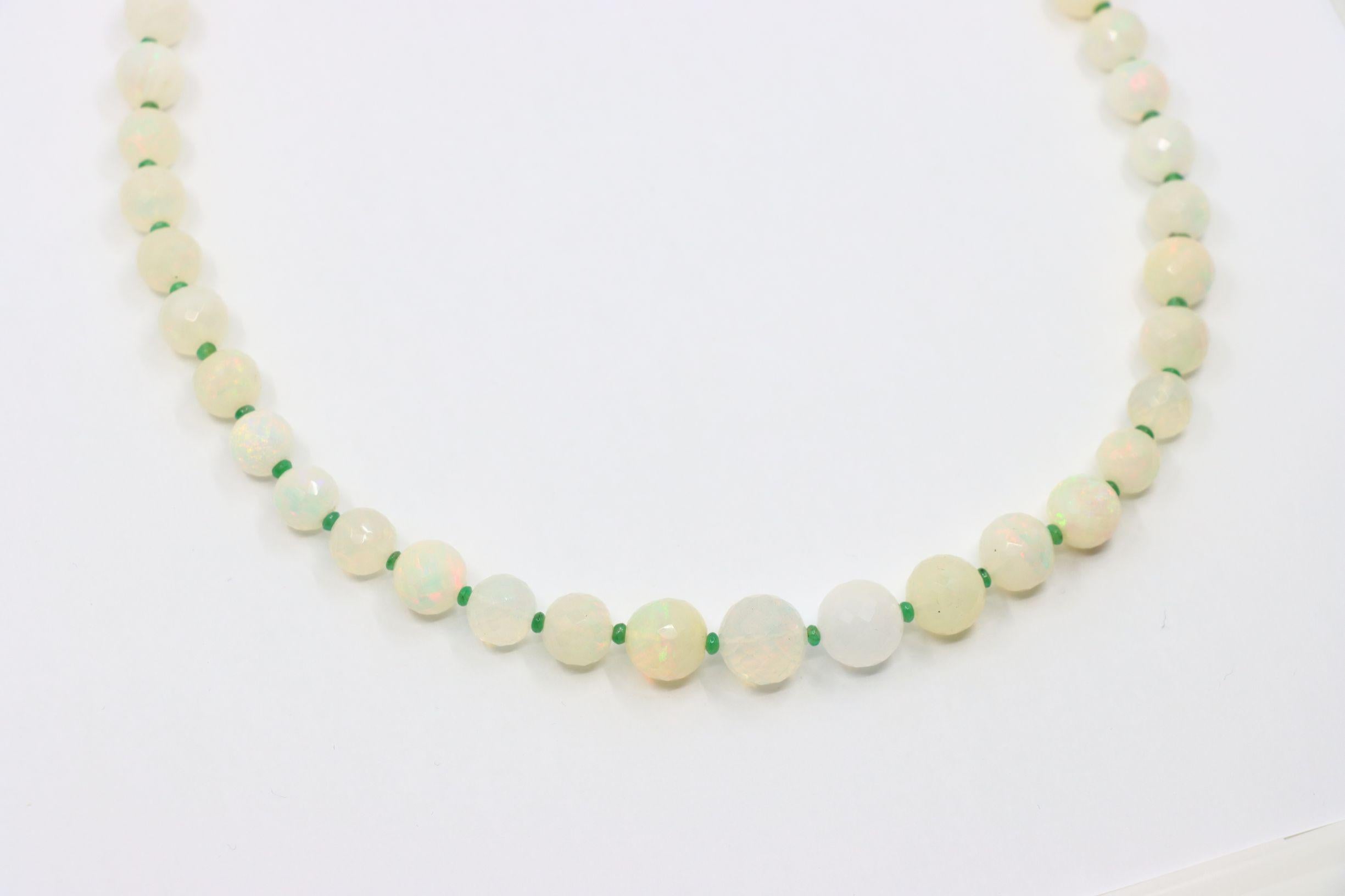 Vintage 10K White Gold Opal Bead Necklace In Good Condition For Sale In Flushing, NY