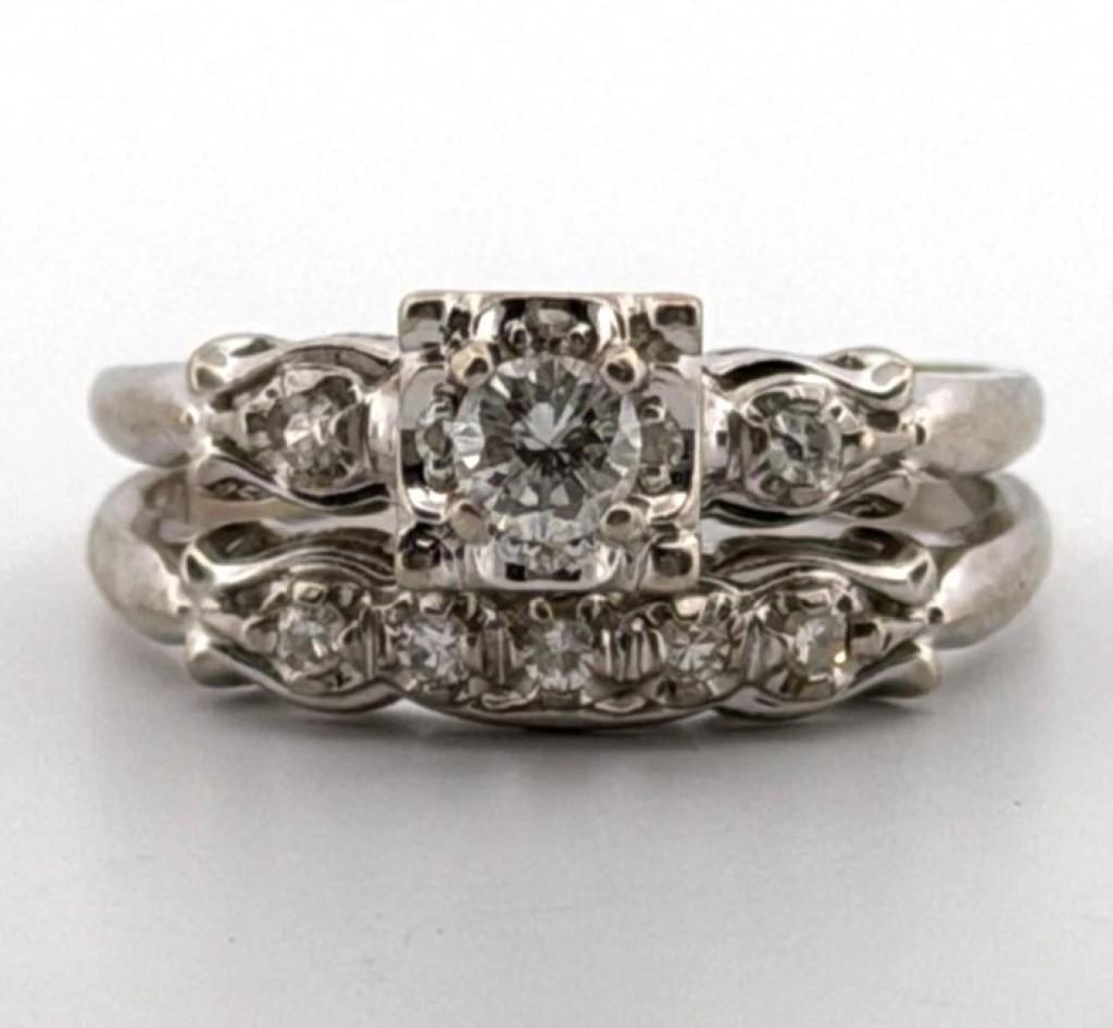 Vintage 10K Weißgold RBC & Single Cuts 0,45ctw Diamond Wedding Set Ring Größe 9 im Angebot 6