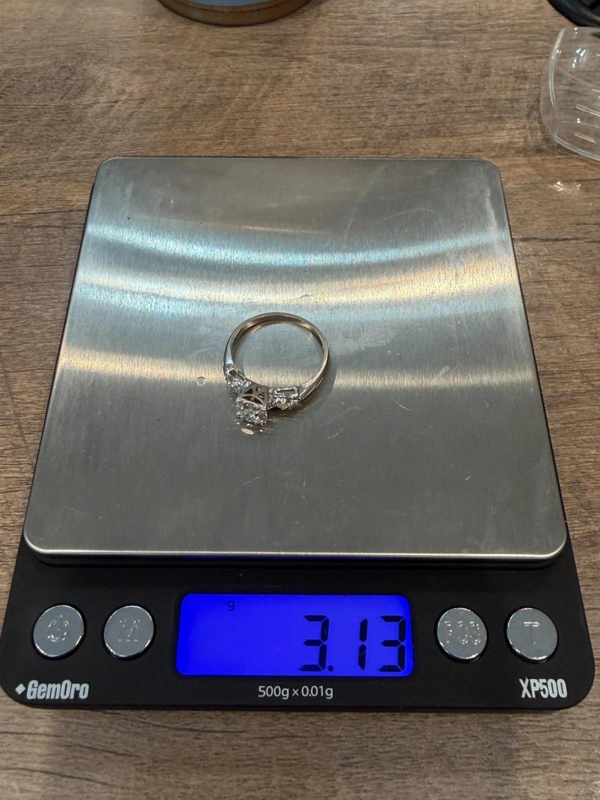 Vintage 10K Weißgold RBC & Single Cuts 0,45ctw Diamond Wedding Set Ring Größe 9 im Angebot 3