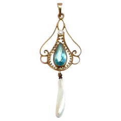 Vintage 10K Yellow Gold Aqua 
Pearl Drop Pendant