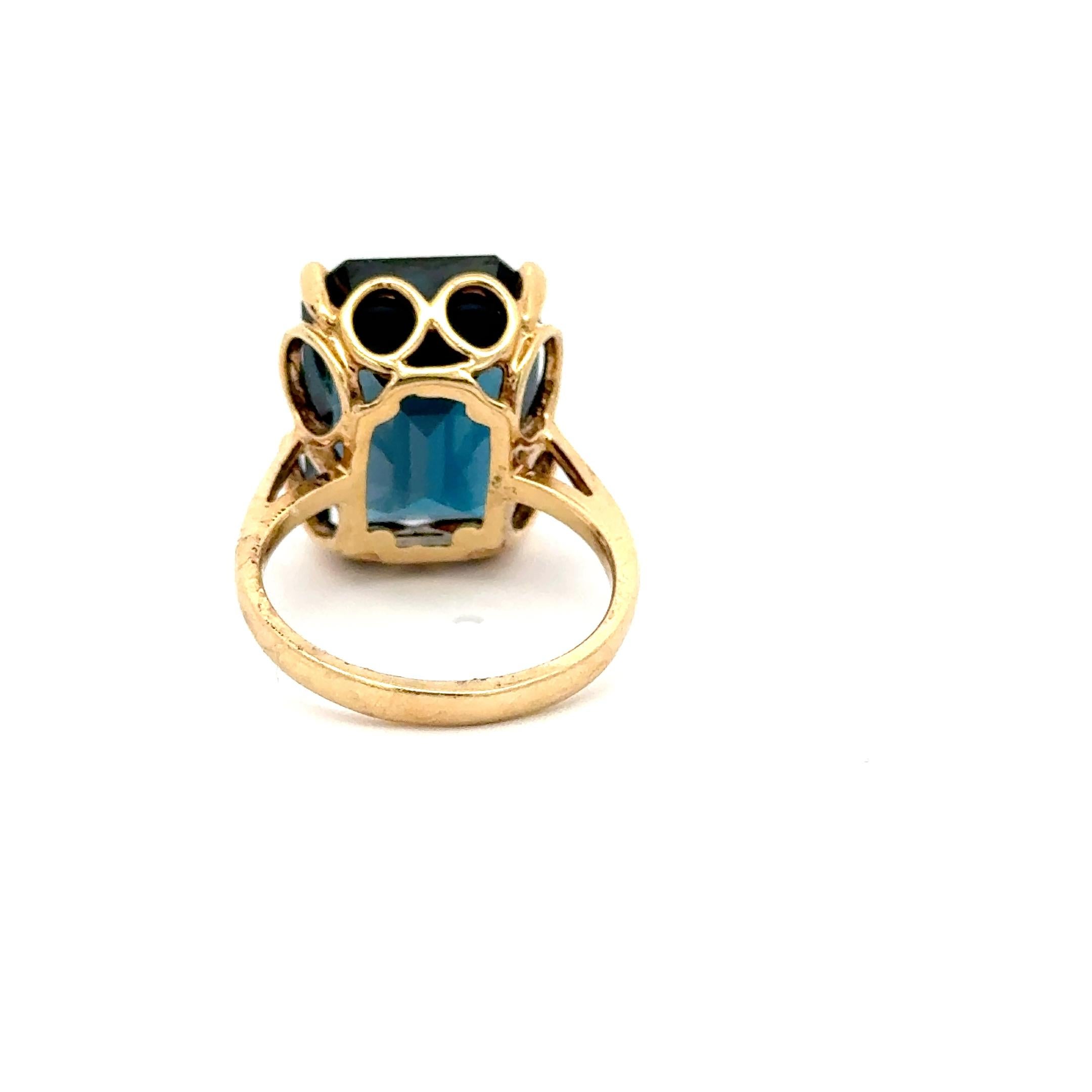 Donna Vintage 10K Yellow Gold Blue Tourmaline Cocktail Ring