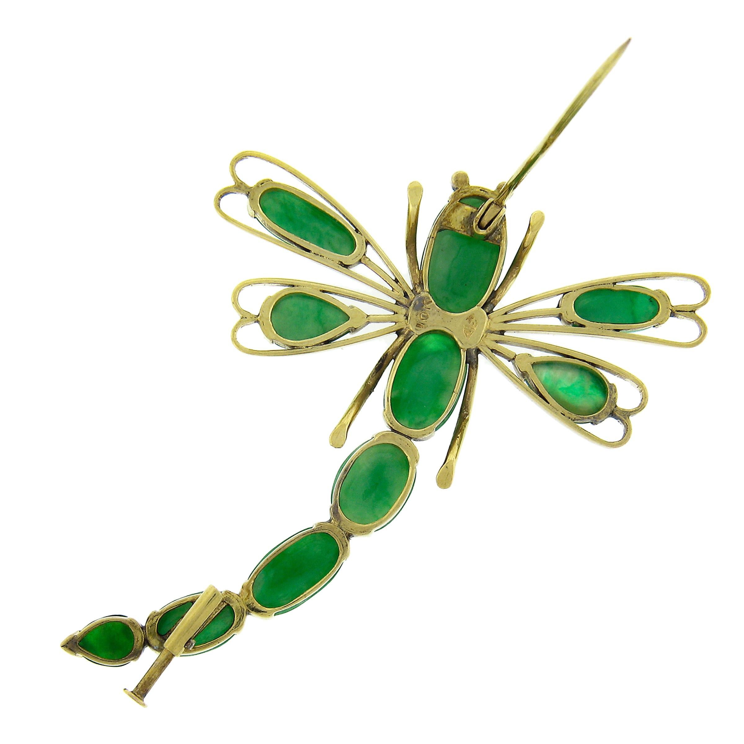 Vintage 10K Yellow Gold Cabochon Jade Open Work Dragonfly Large Pin Brooch In Excellent Condition For Sale In Montclair, NJ