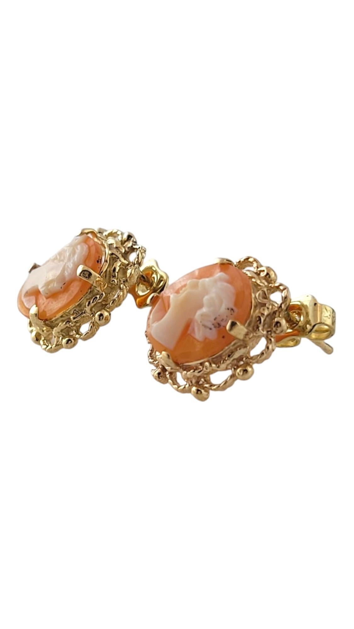 Vintage 10K Yellow Gold Cameo Earrings

These beautiful cameo earrings are meticulously crafted from 10K yellow gold!

Size: 14mm X 13mm X 5mm

Weight: 2.1 dwt/ 3.4 g

Tested 10K

Very good condition, professionally polished.

Will come packaged in