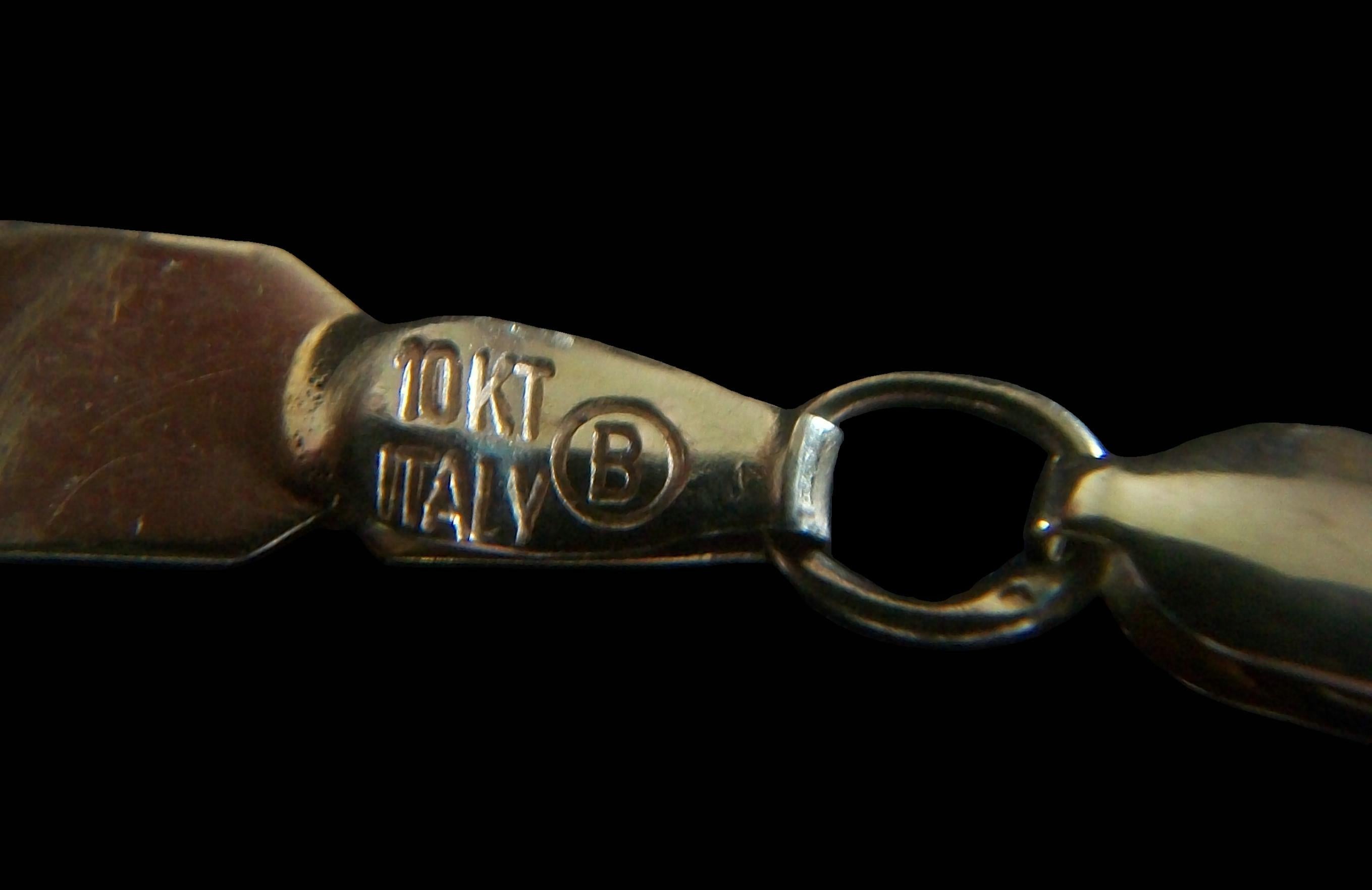Vintage 10K Yellow Gold Chain Link Bracelet - 4.31 Grams - Italy - Circa 1980's For Sale 3