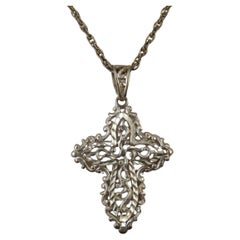 Vintage 10K Yellow Gold Diamond Cut Filigree Cross Pendant