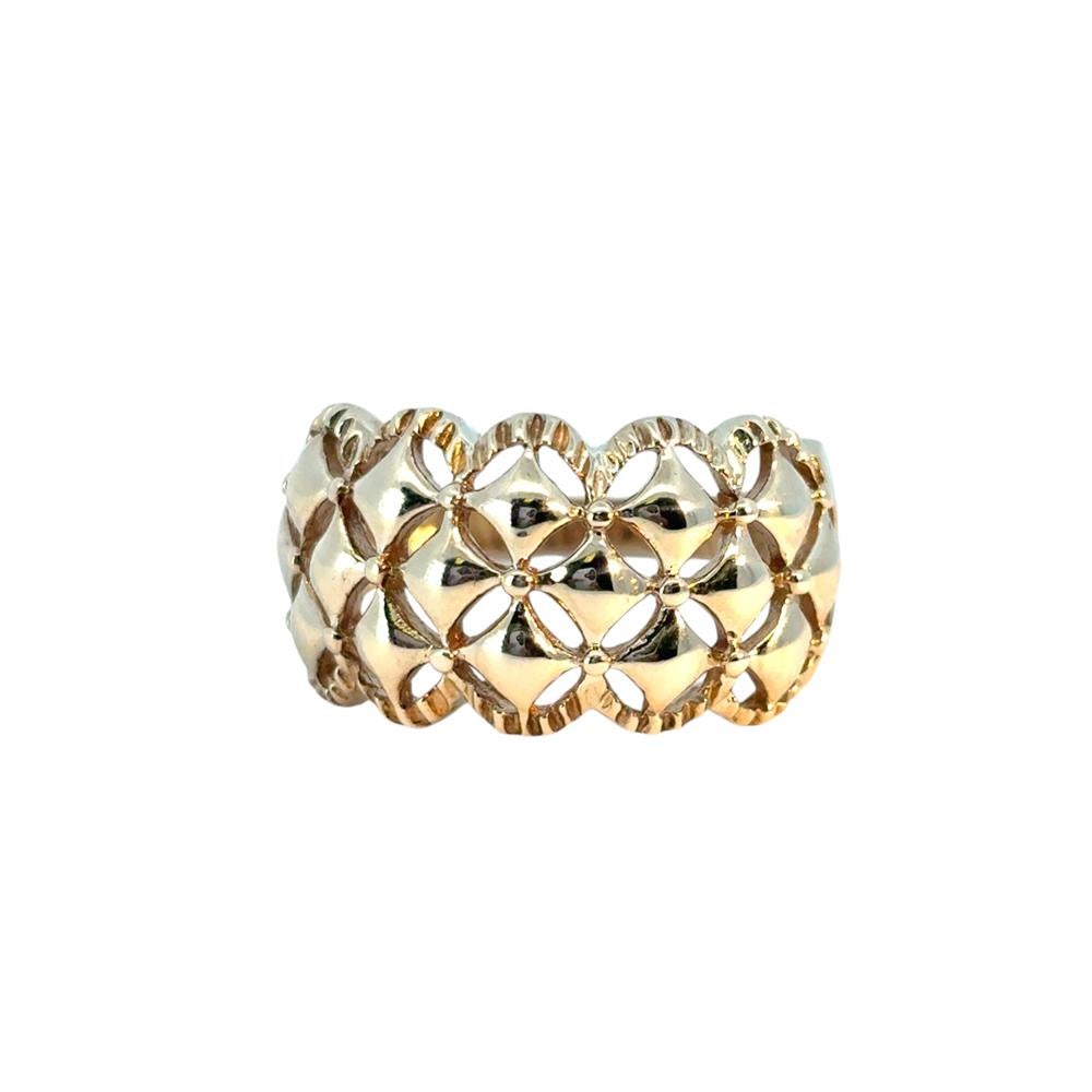 Vintage 10k Yellow Gold Diamond Cut Scalloped Edge Pattern Dome Ring For Sale 14
