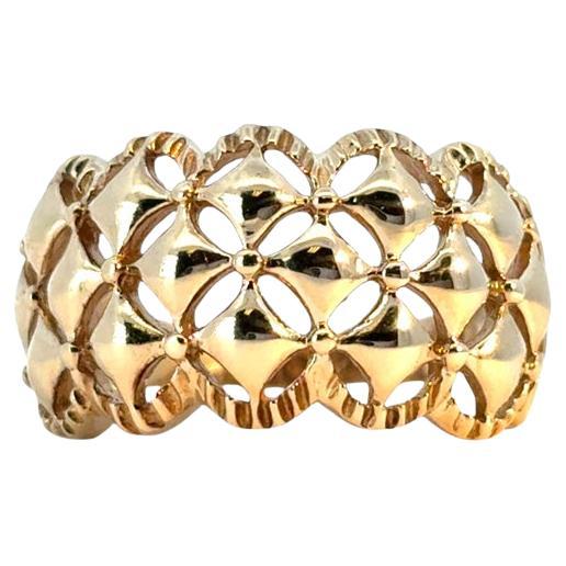 Vintage 10k Yellow Gold Diamond Cut Scalloped Edge Pattern Dome Ring