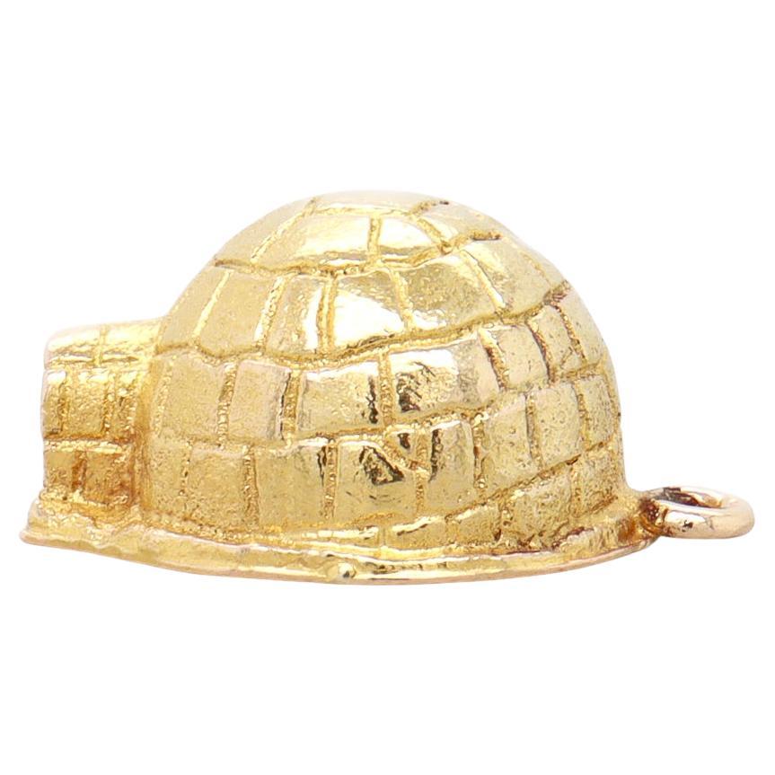 Vintage 10K Yellow Gold Figural Igloo Charm for a Bracelet For Sale