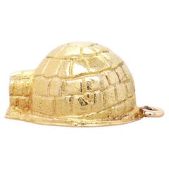 Vintage 10K Yellow Gold Figural Igloo Charm for a Bracelet