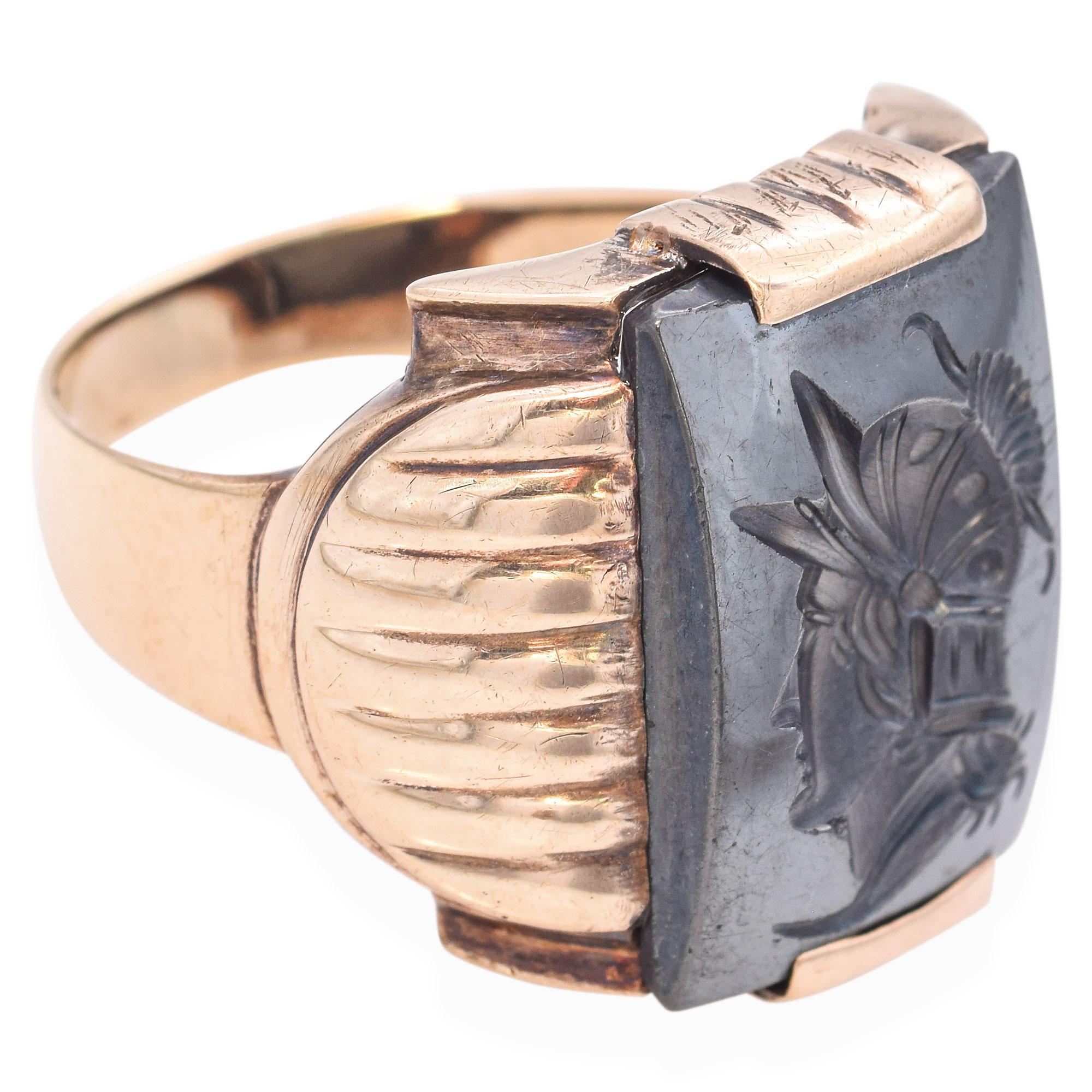 Vintage 10k Yellow Gold Hematite Intaglio Roman Soldier Ring For Sale 1