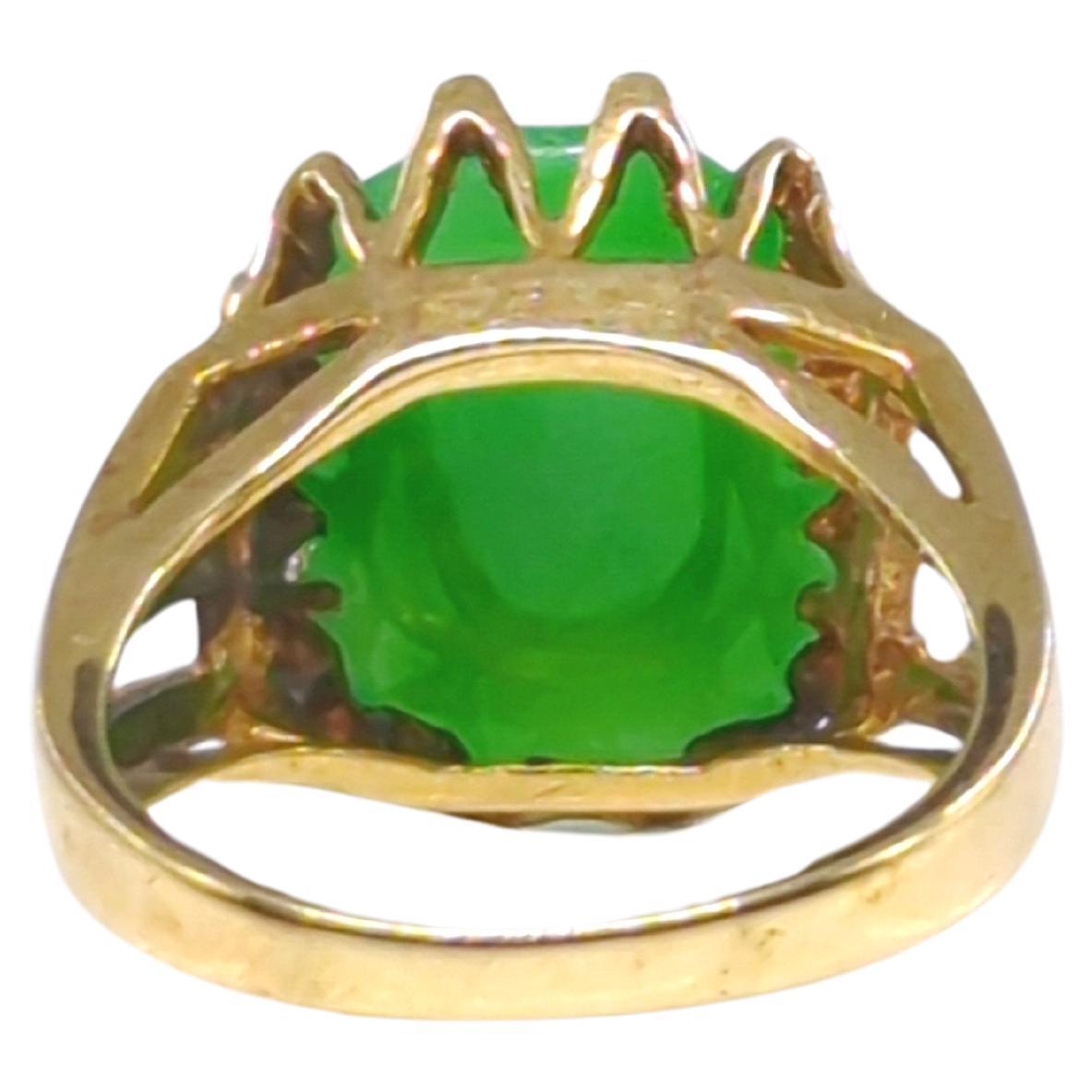 Artisan Vintage 10K Yellow Gold Intense Apple Green Natural Jadeite Ring A-Grade Size 6 For Sale