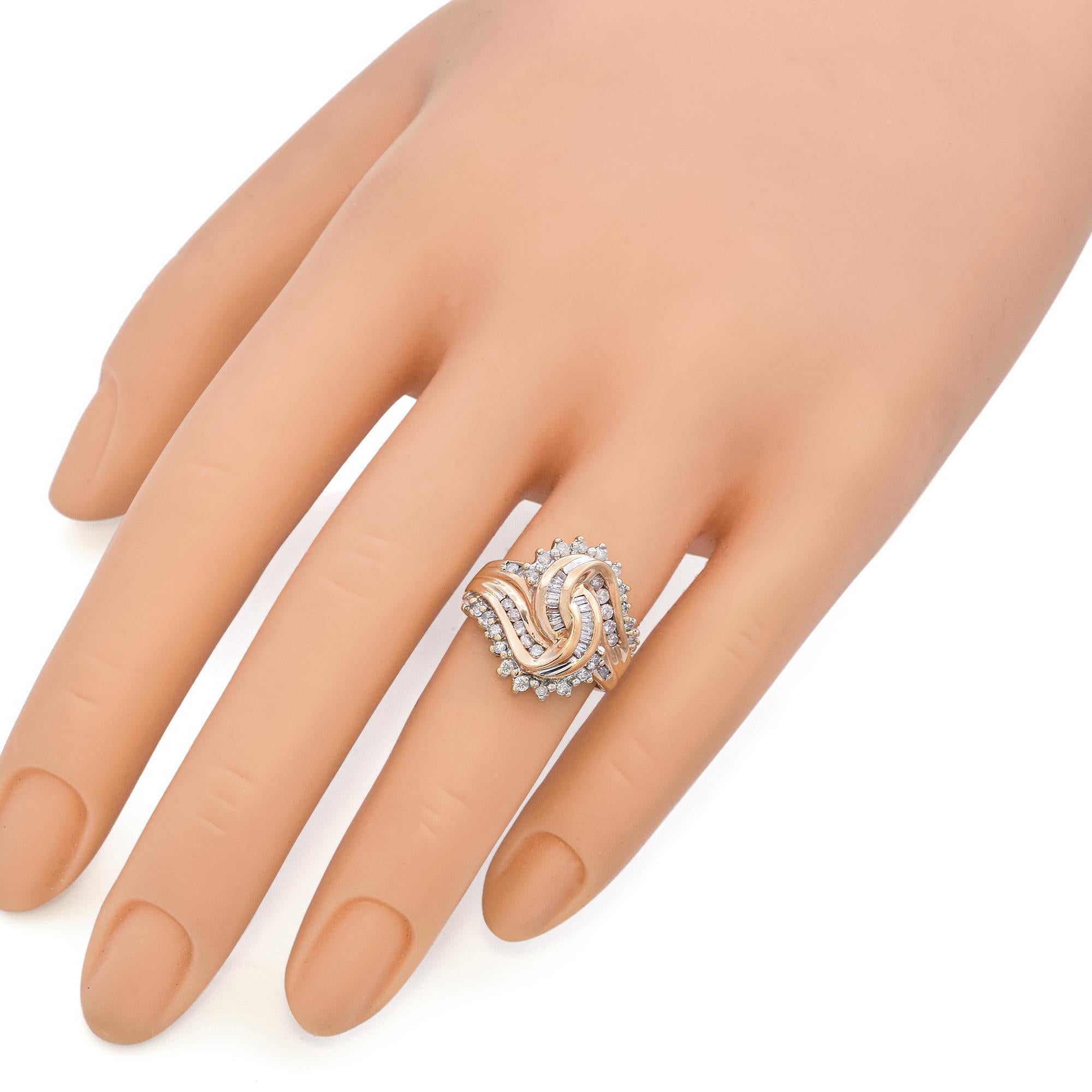 Vintage 10k Yellow Gold Intertwining Mixed Cut Diamond Ring In Good Condition For Sale In New York, NY
