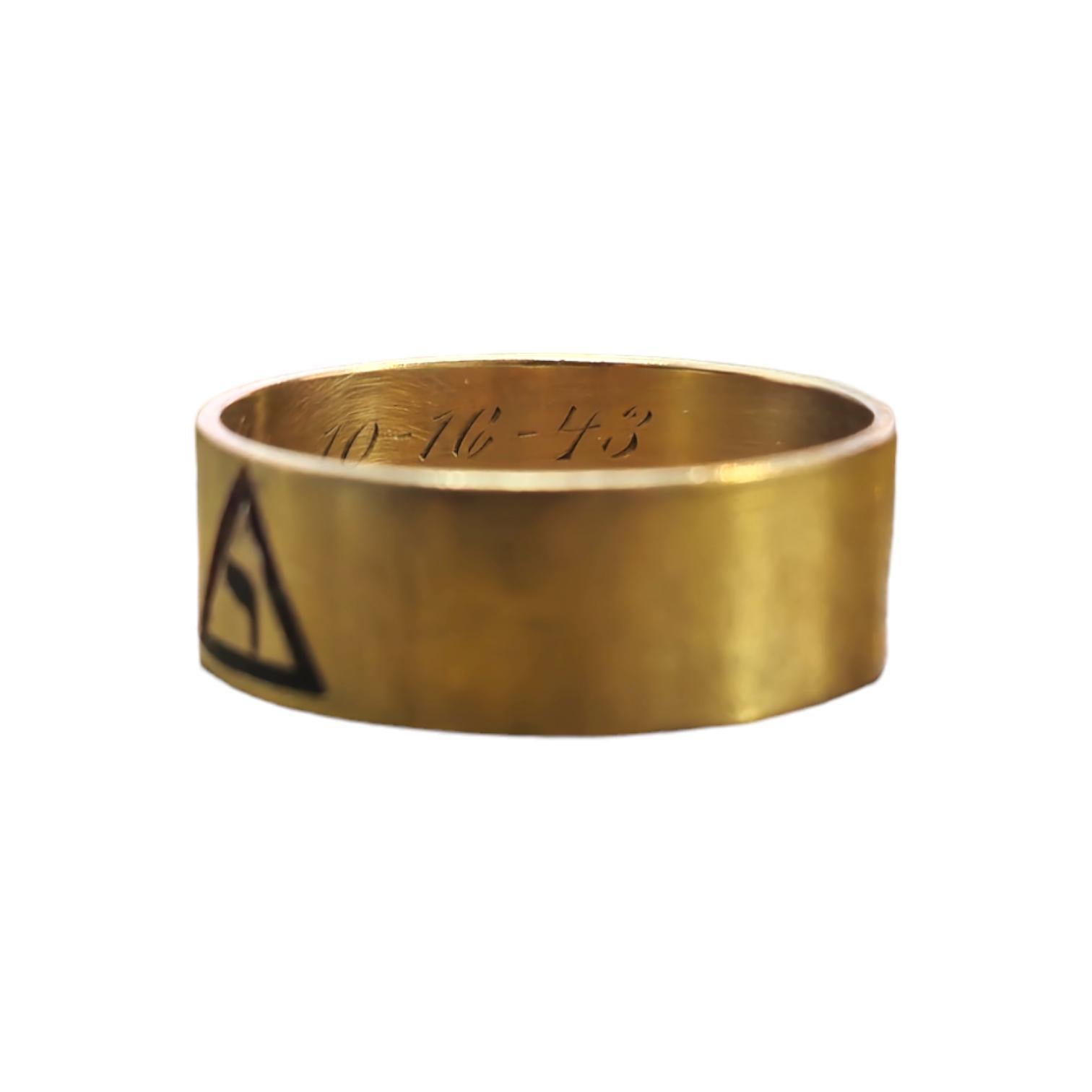 Art Deco Vintage 10K Yellow Gold Masonic Scottish Men's Band
