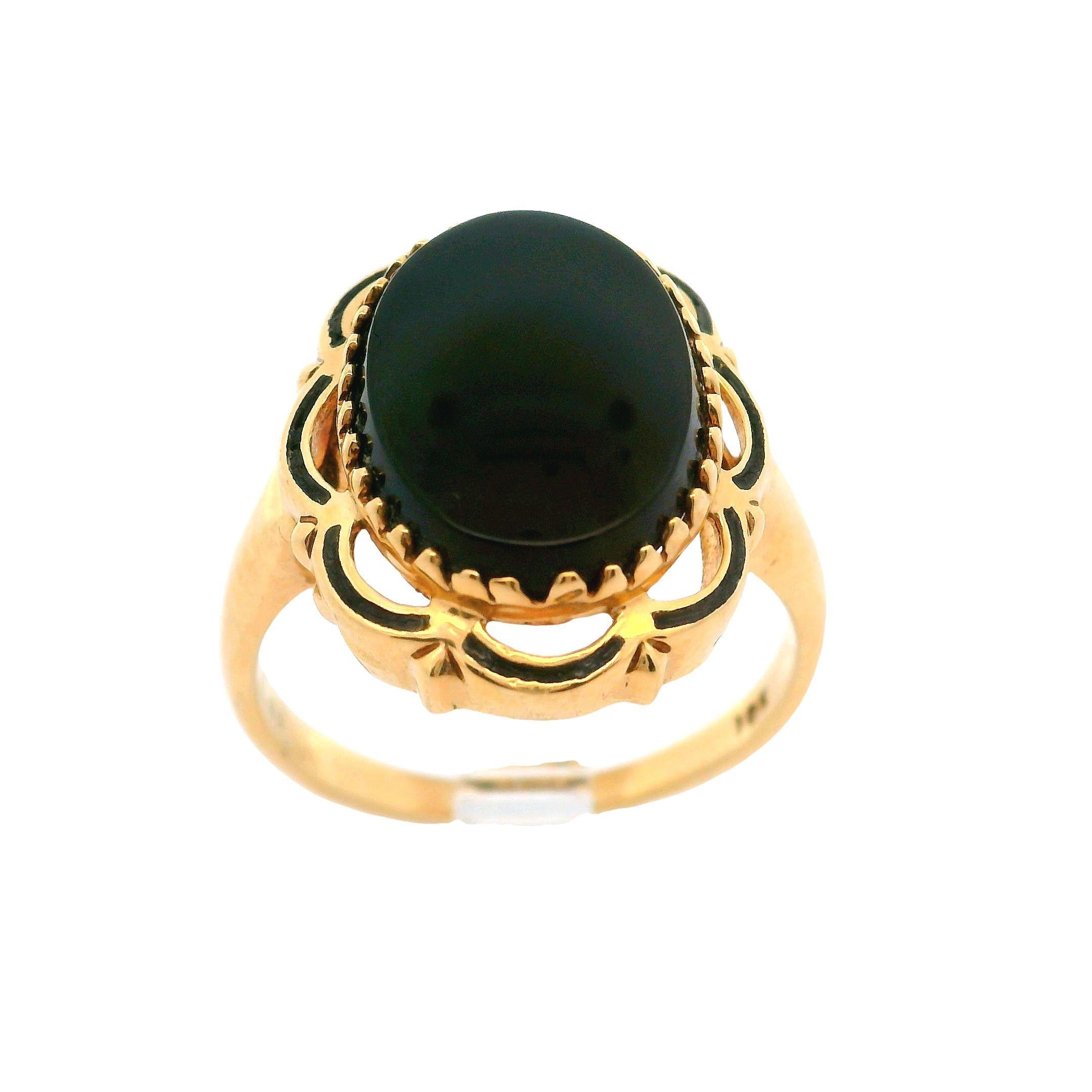 Women's Vintage 10k Yellow Gold Oval Onyx W/ Scalloped Black Enamel Frame Cocktail Ring