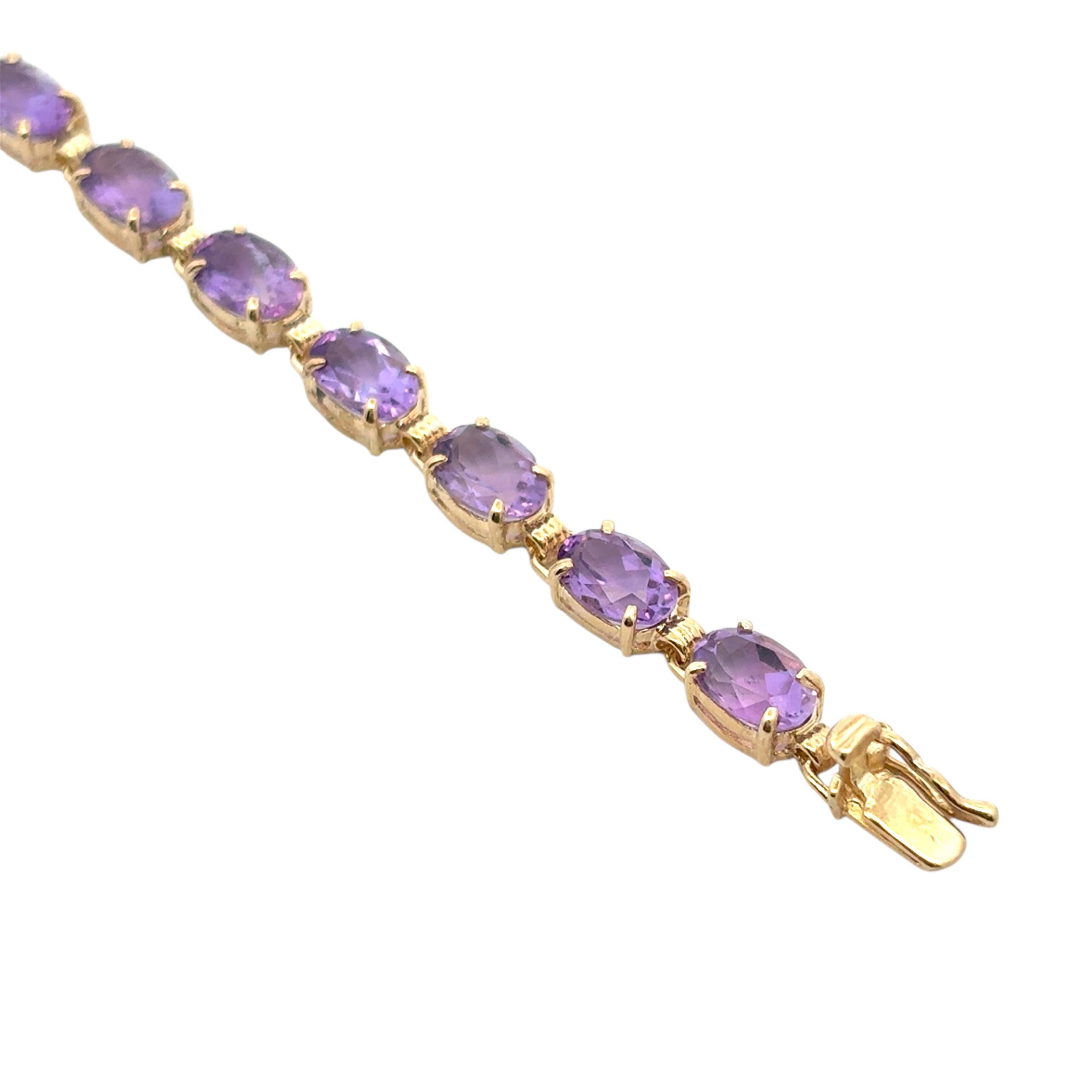 Bracciale vintage in oro giallo 10k con gemme viola in vendita 5