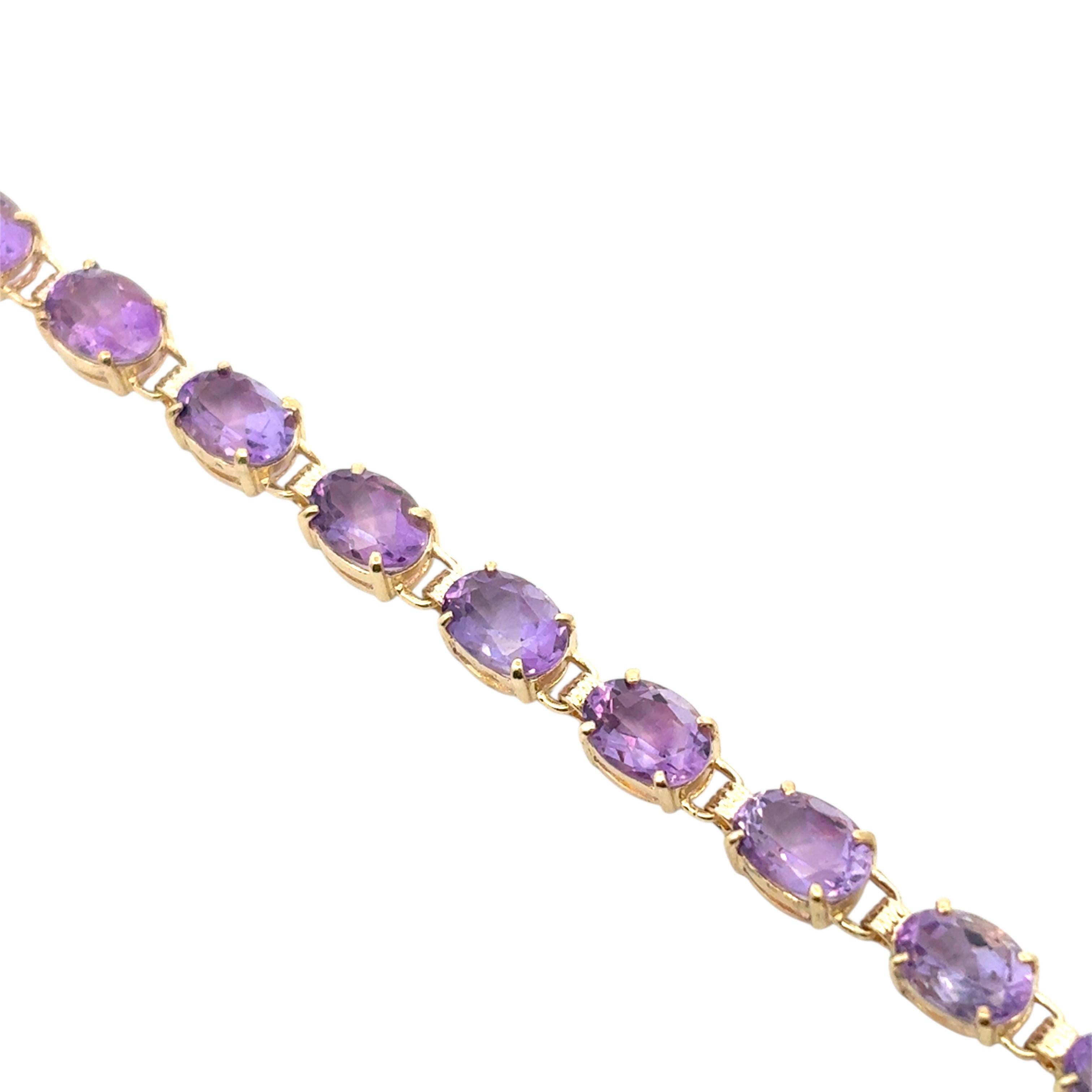Bracciale vintage in oro giallo 10k con gemme viola in vendita 1