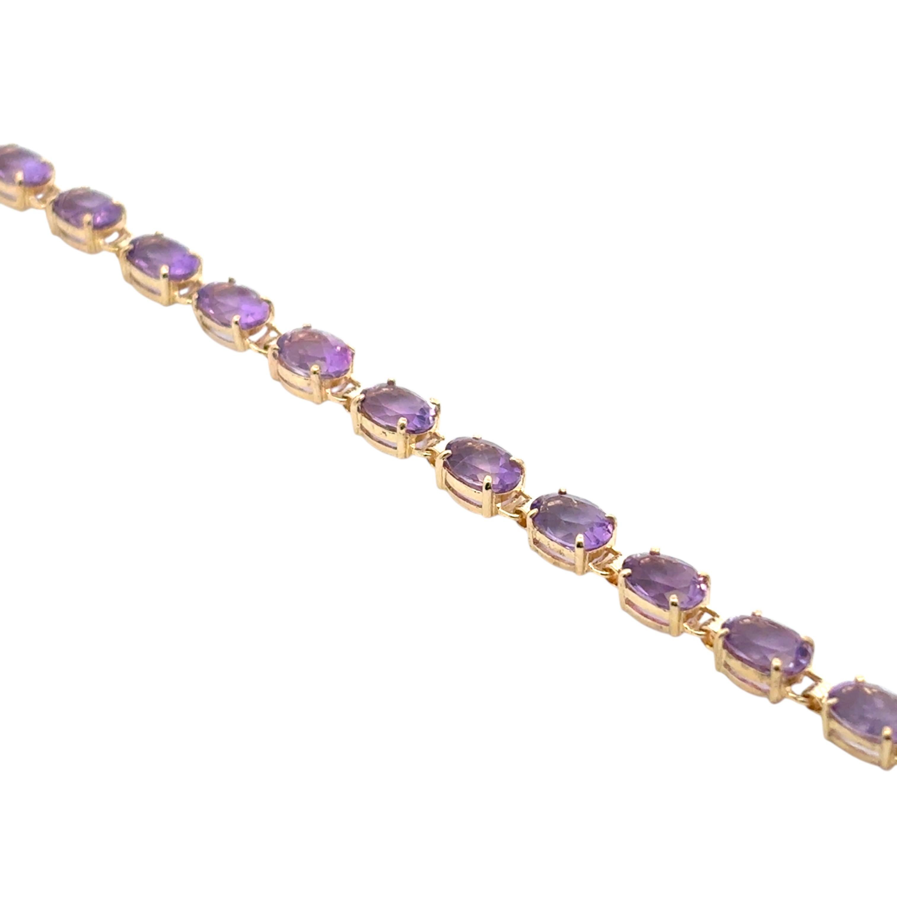 Bracciale vintage in oro giallo 10k con gemme viola in vendita 2