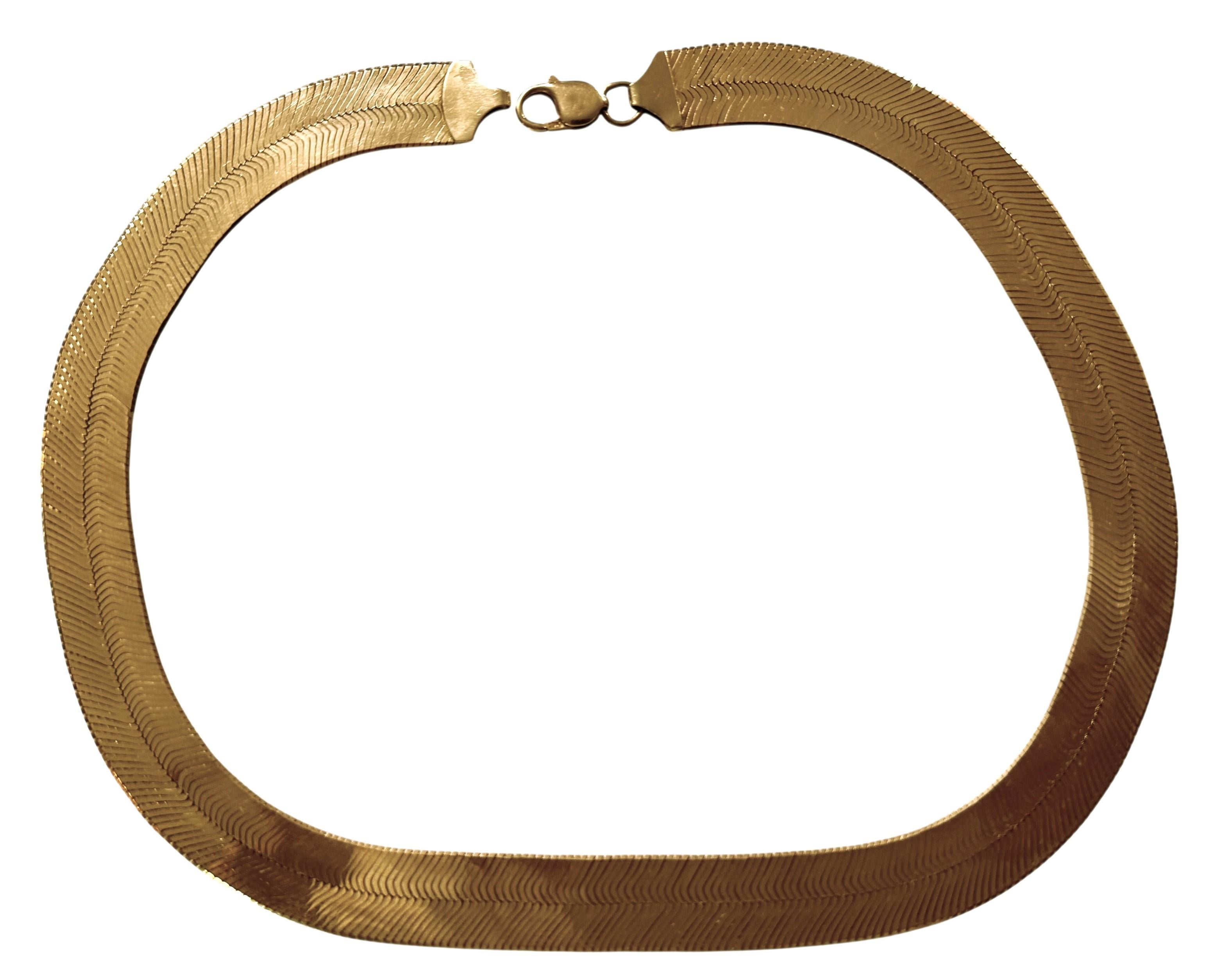 Vintage By in oro giallo 10K Collana a spina di pesce scintillante larga 15 mm, 55,33 grammi in vendita 6