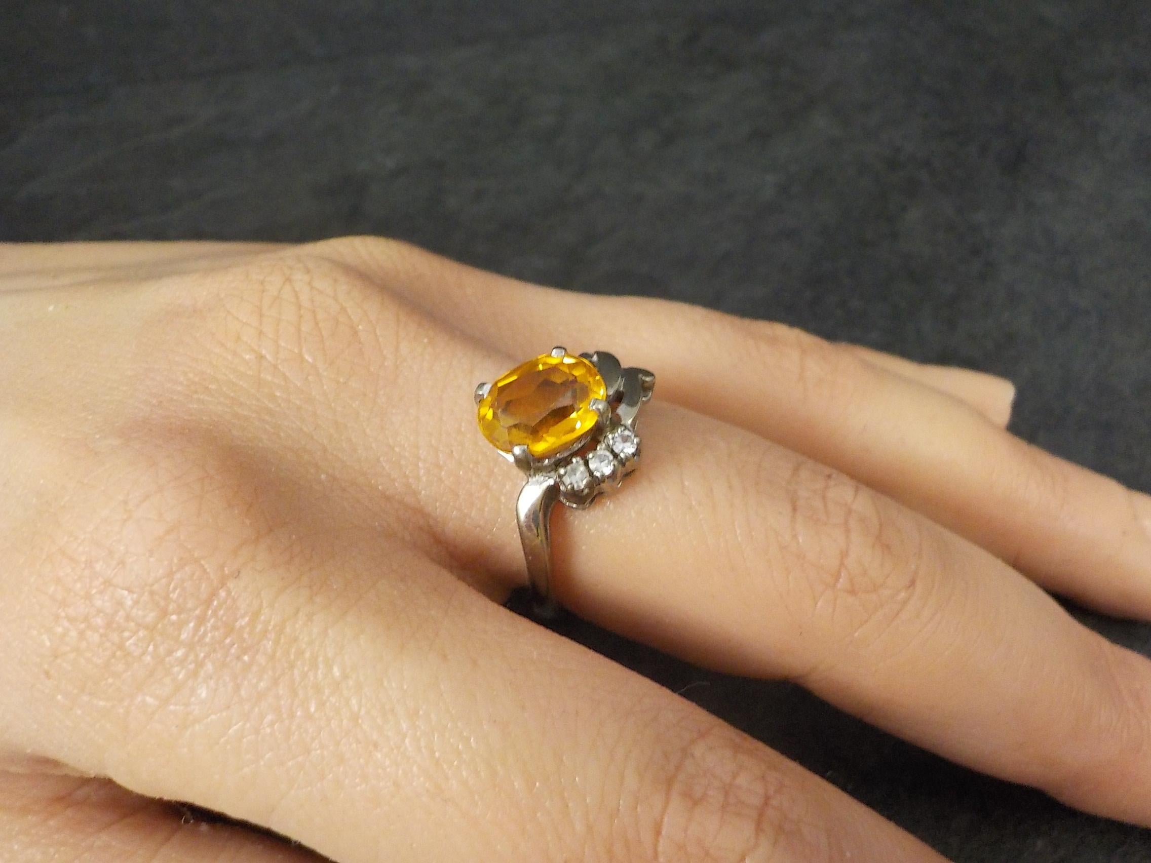 Women's Vintage 10K Yellow Orange Sapphire Ring Size 8 For Sale