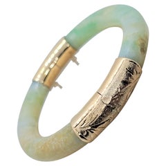 Vintage 10kt Yellow Gold Jade Bangle Bracelet, Floral Design