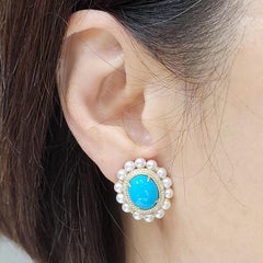 Pendientes de oro amarillo de 14 quilates con turquesa, perla y diamantes, de la marca Carat