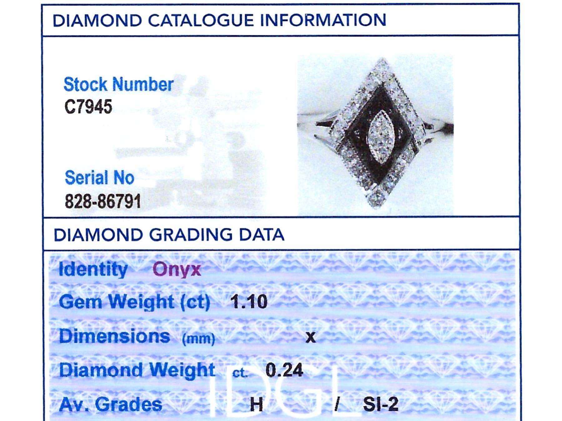 Vintage 1.1 Carat Black Onyx and 0.24 Carat Diamond 18k White Gold Ring  For Sale 1