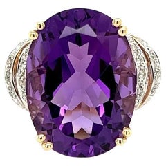 Vintage 11 Carat Oval Amethyst and Diamond Gold Solitaire Cocktail Ring