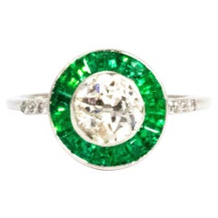 Vintage 1.10 Carat Diamond and Emerald Platinum Target Ring