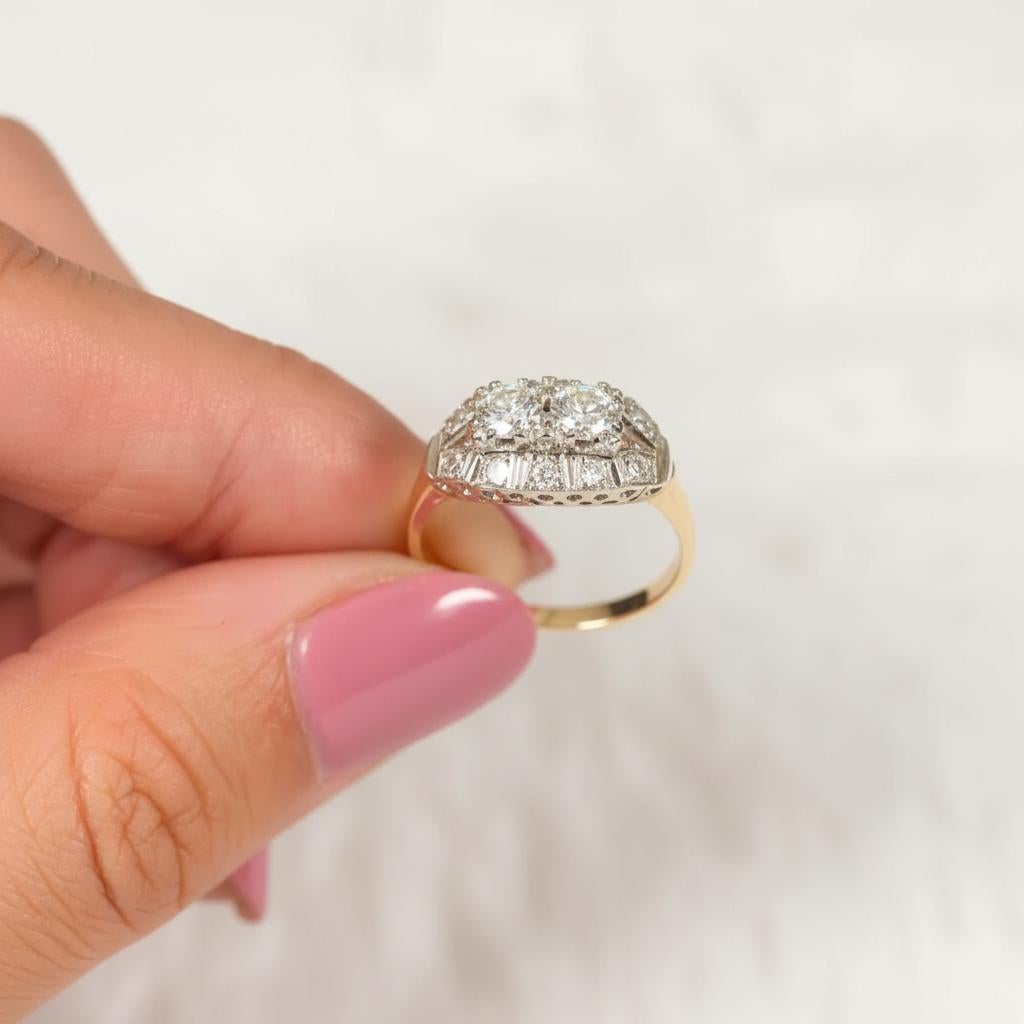 Art déco Vintage 1.10 Carat Old European and Round Diamond 14K Yellow and White Gold Ring (bague en or jaune et blanc) en vente