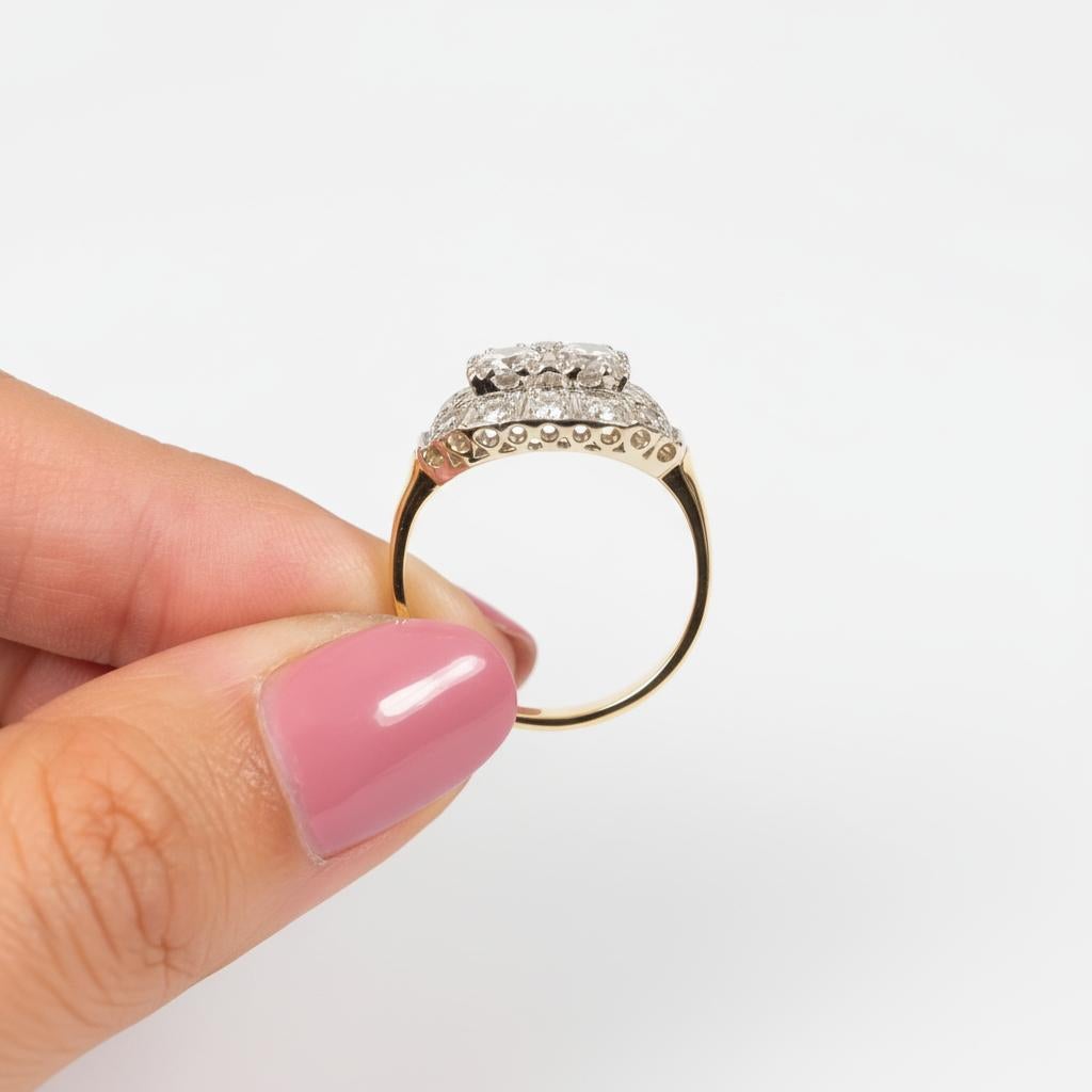 Taille vieille Europe Vintage 1.10 Carat Old European and Round Diamond 14K Yellow and White Gold Ring (bague en or jaune et blanc) en vente